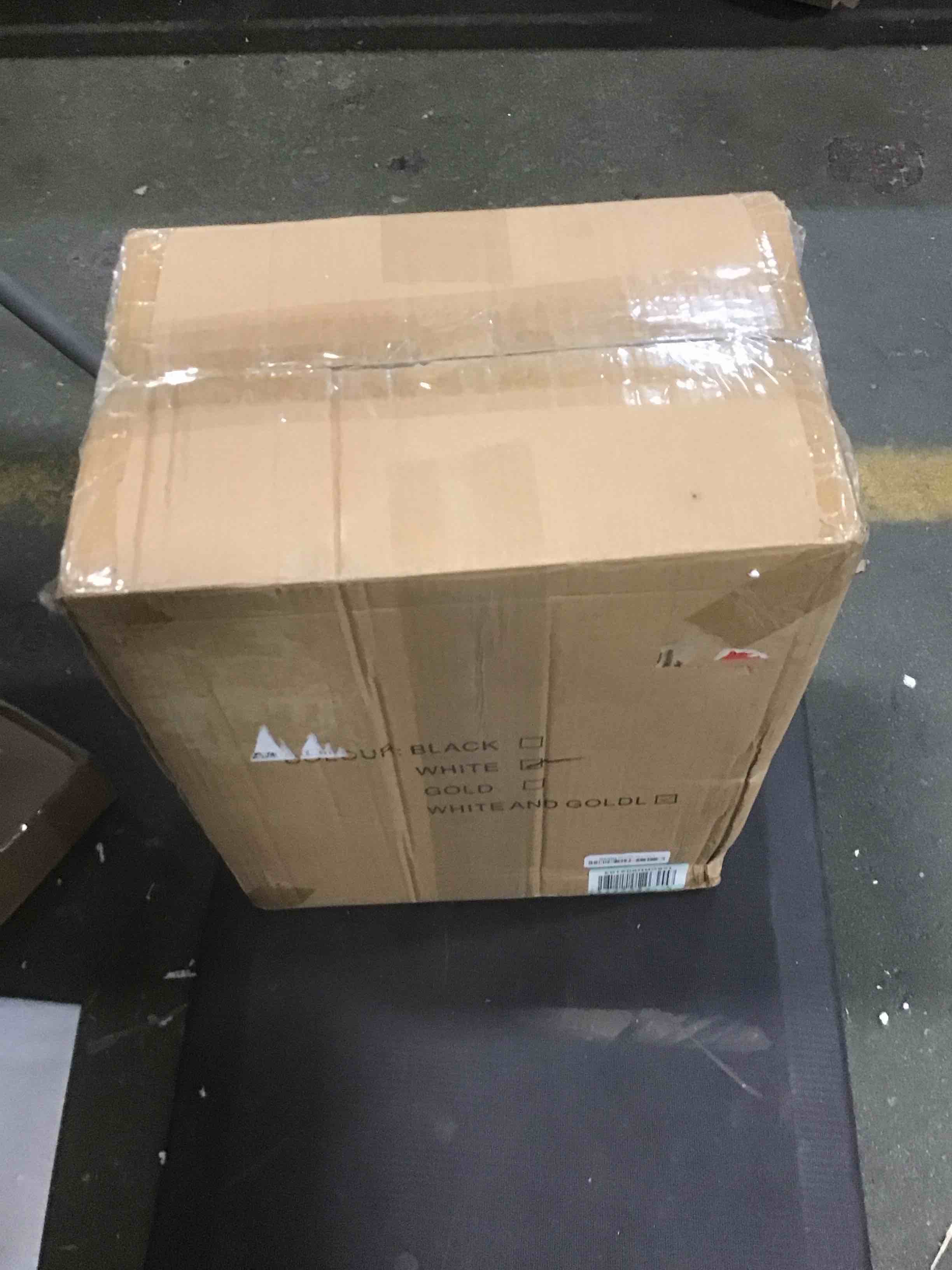 https://s3.amazonaws.com/lotting-images-prod/bidfta/YEL5851896_1704814735097.jpeg