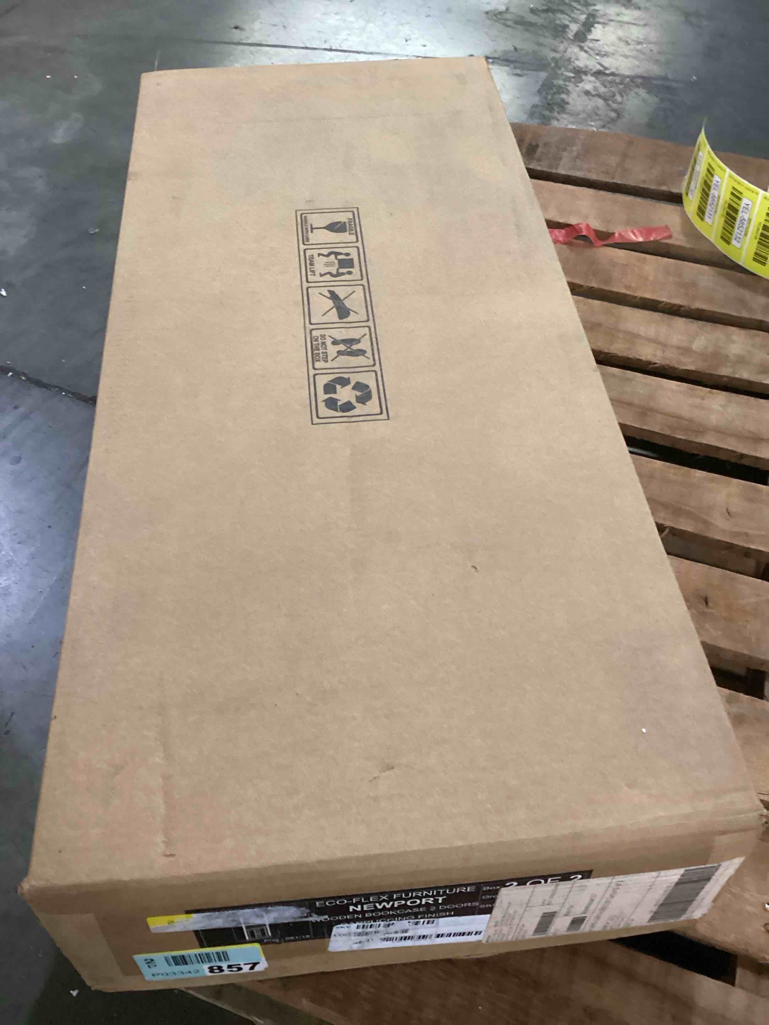https://s3.amazonaws.com/lotting-images-prod/bidfta/YEL5852129_1725642296340.jpeg