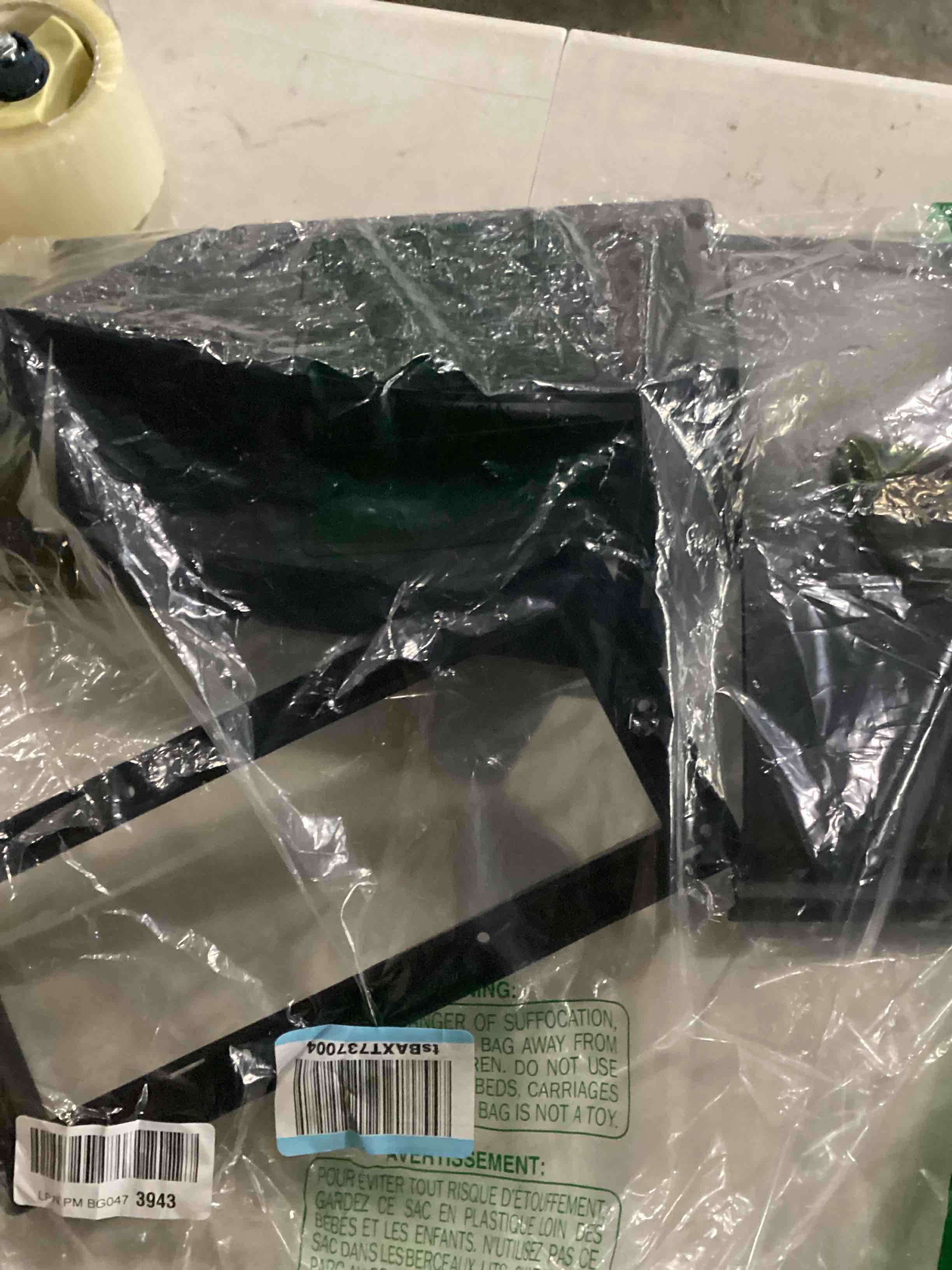 Camco RV Range Hood Vent Repair/Replacement Kit, Black Repair or