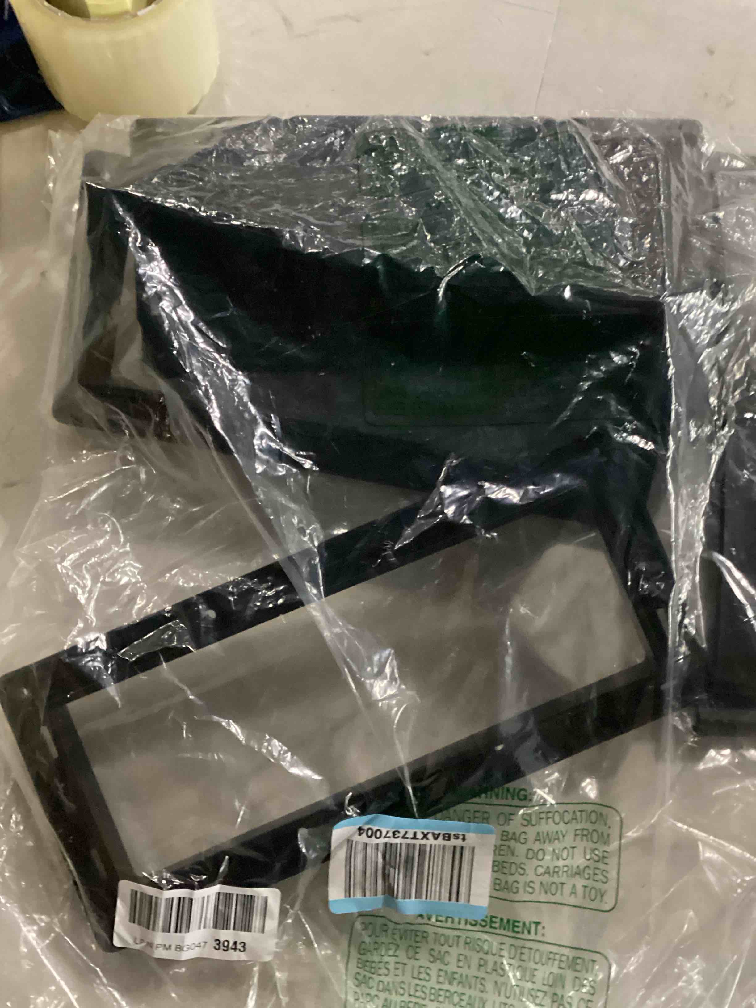 Camco RV Range Hood Vent Repair/Replacement Kit, Black Repair or