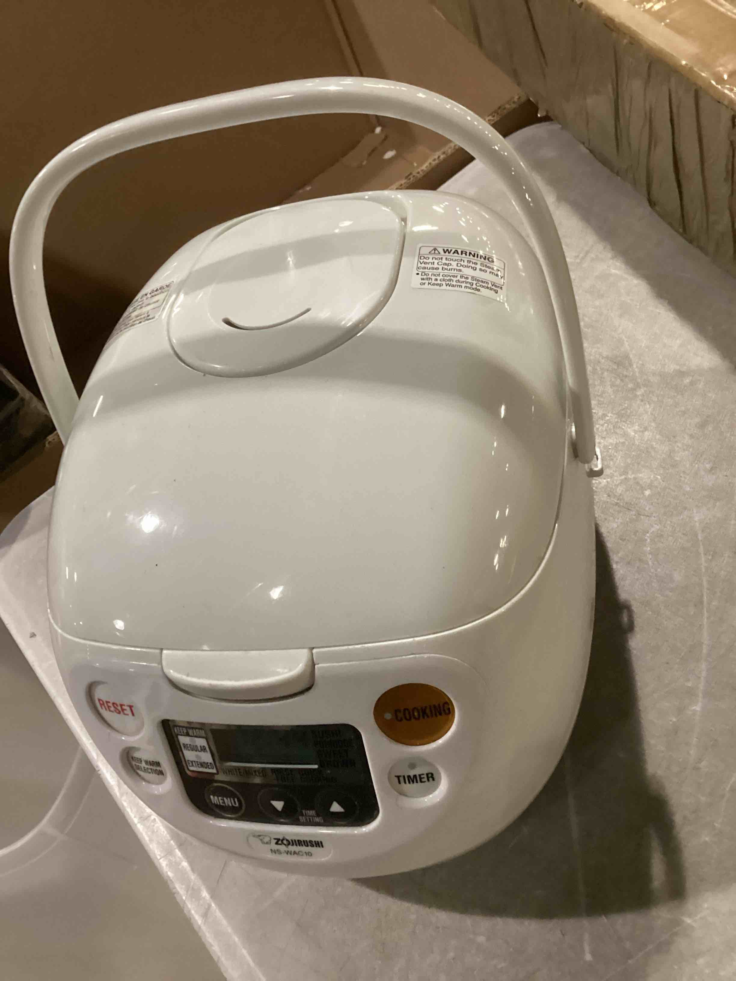 (SIMILAR ITEM) Zojirushi NSZCC10 51/2Cup Neuro Fuzzy Rice Cooker and Warmer, Premium White