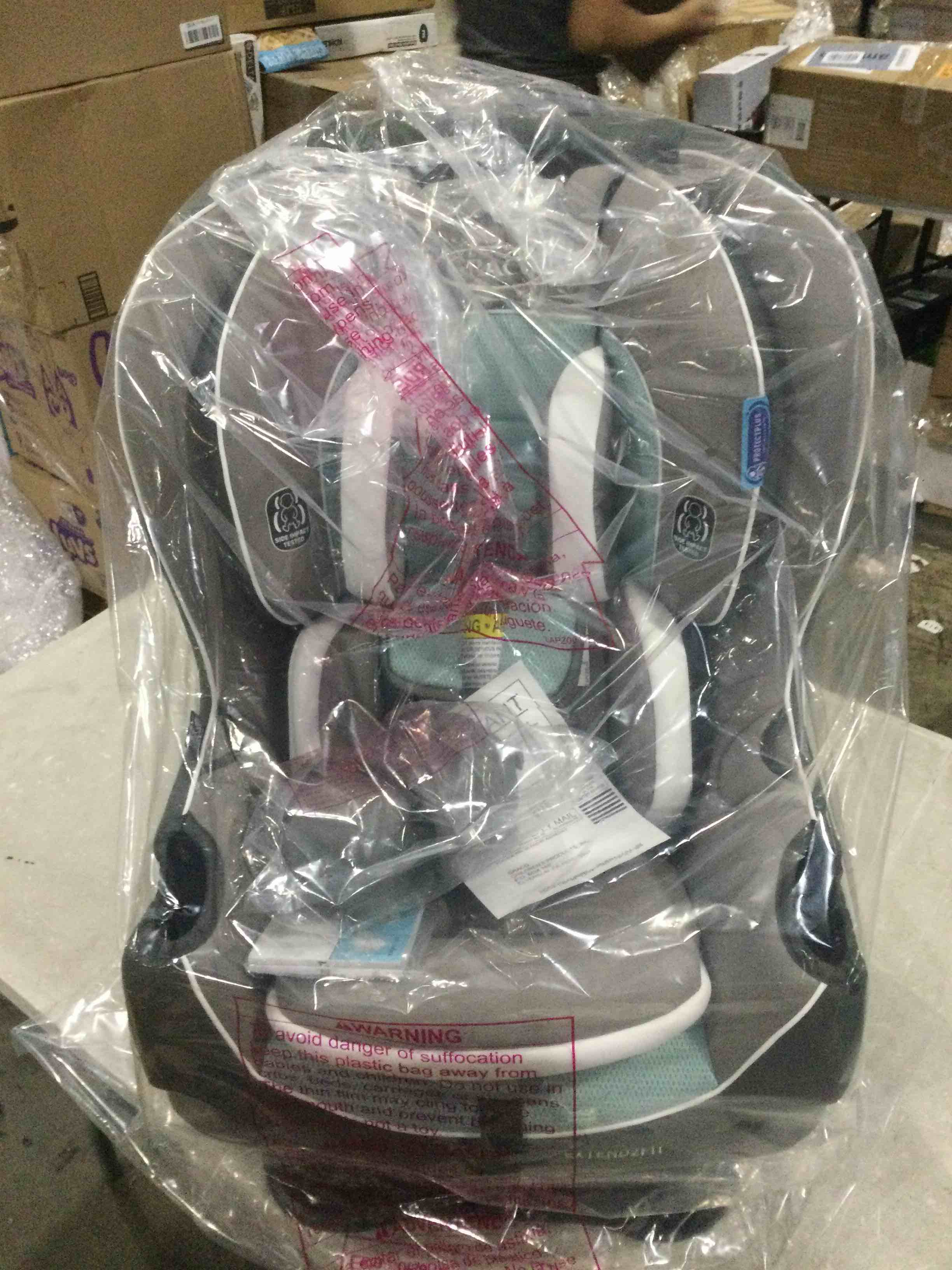 https://s3.amazonaws.com/lotting-images-prod/bidfta/YEL5854058_1727960239116.jpeg