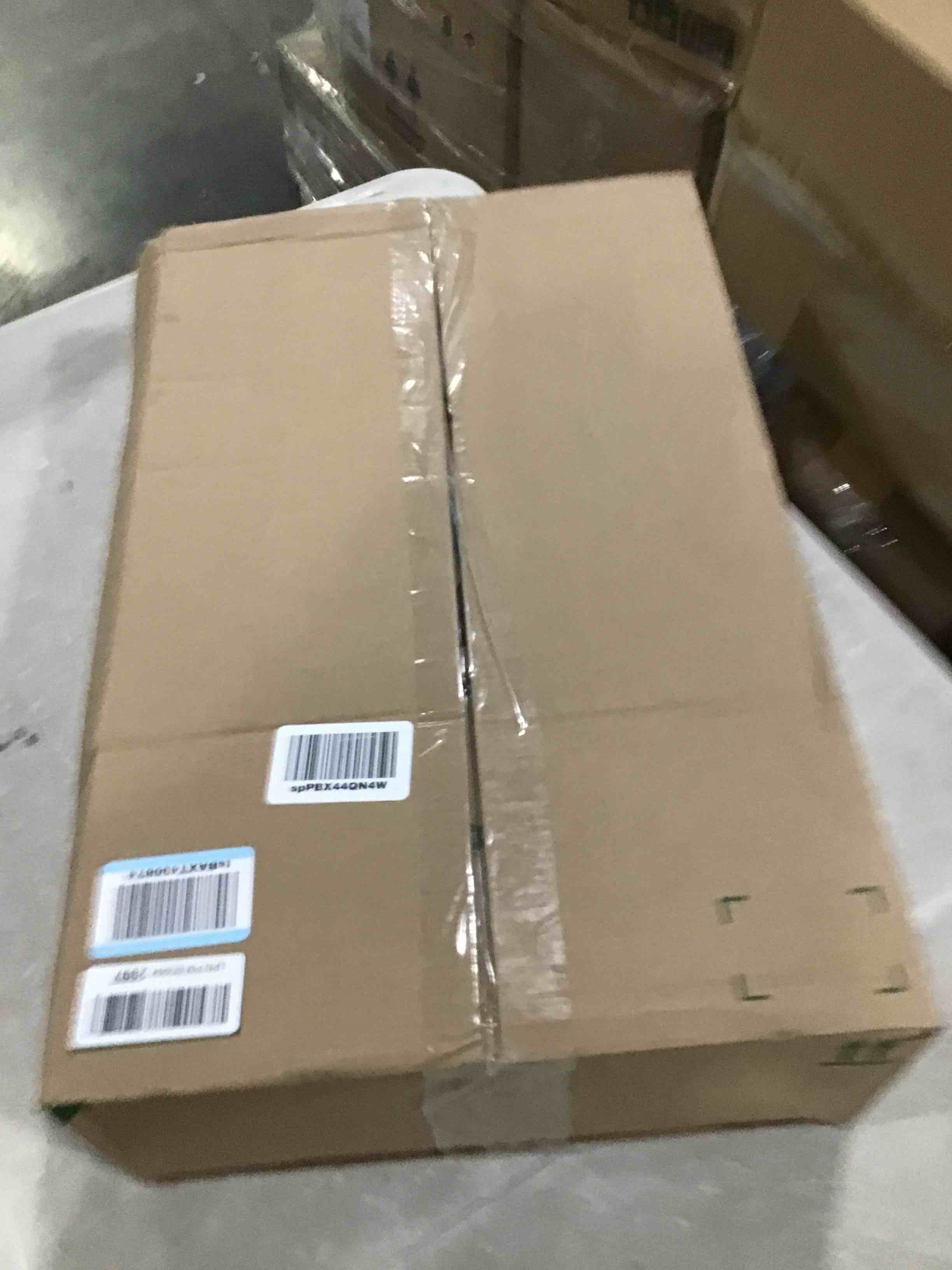 https://s3.amazonaws.com/lotting-images-prod/bidfta/YEL5854590_1728669181146.jpeg