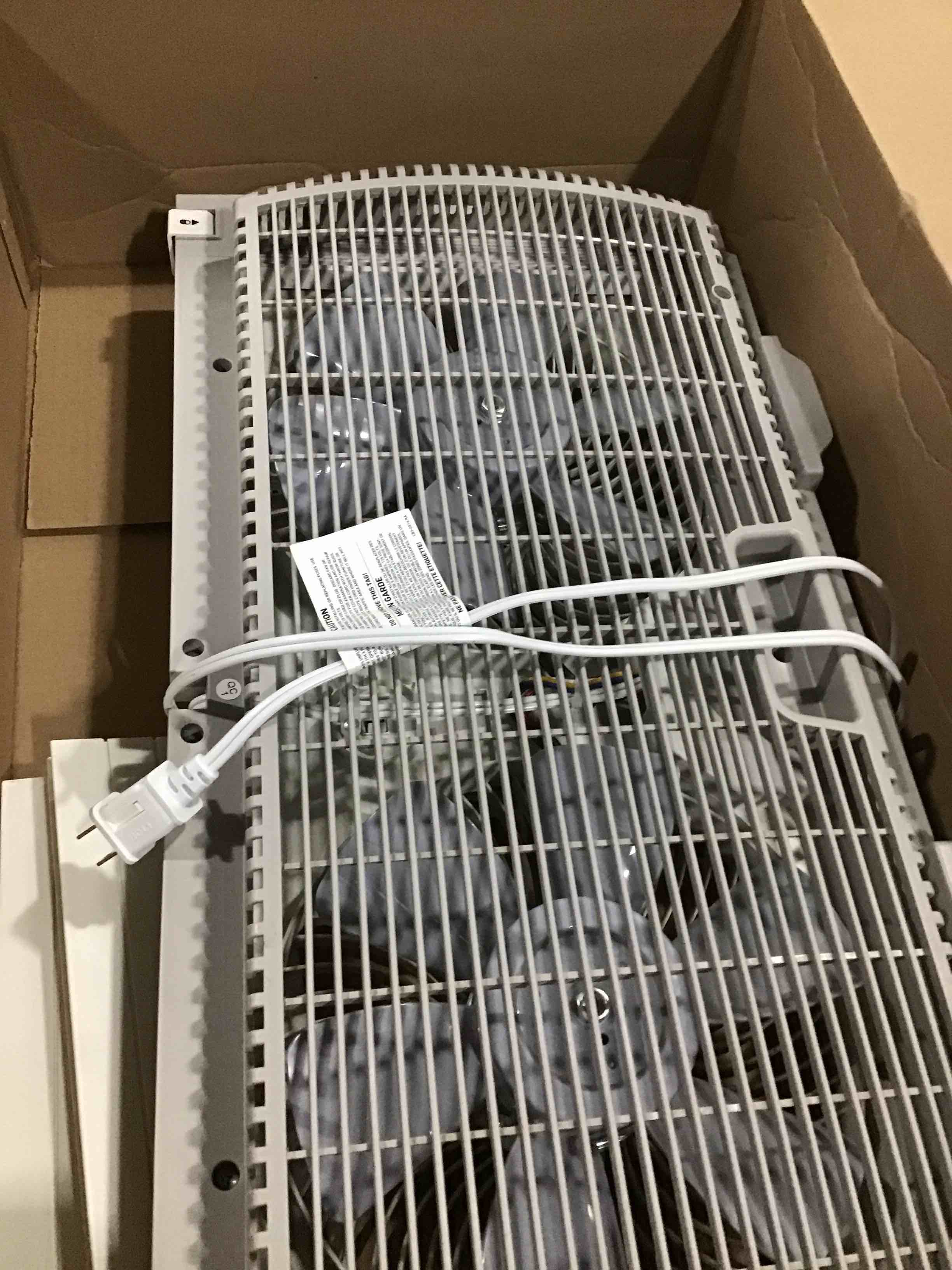 https://s3.amazonaws.com/lotting-images-prod/bidfta/YEL5854590_1728669209467.jpeg