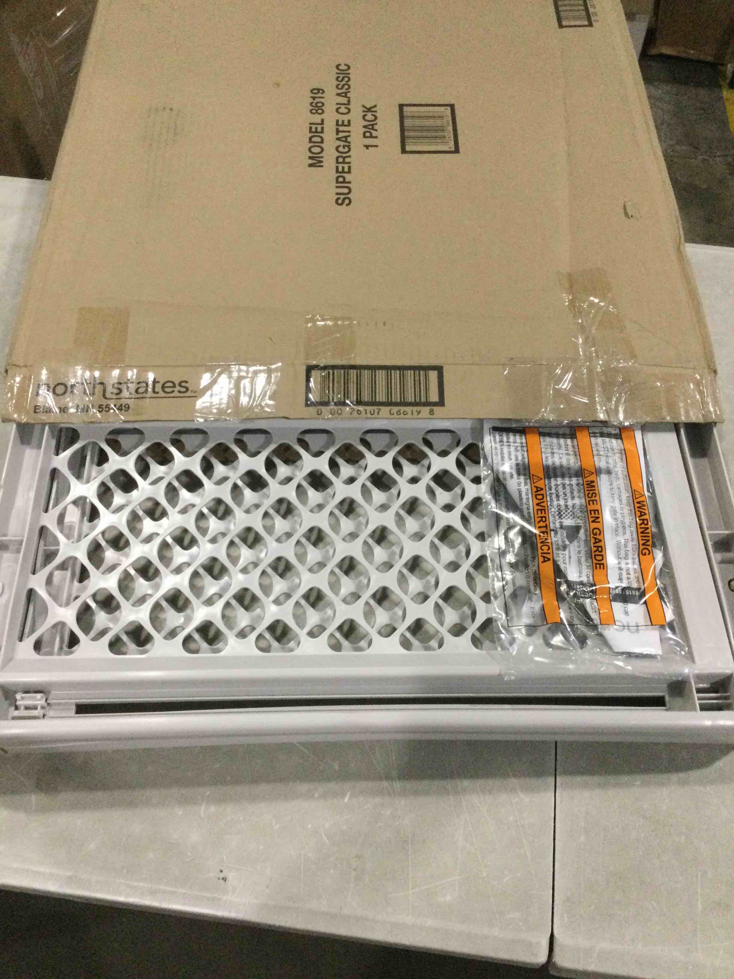 https://s3.amazonaws.com/lotting-images-prod/bidfta/YEL5854724_1728921282050.jpeg