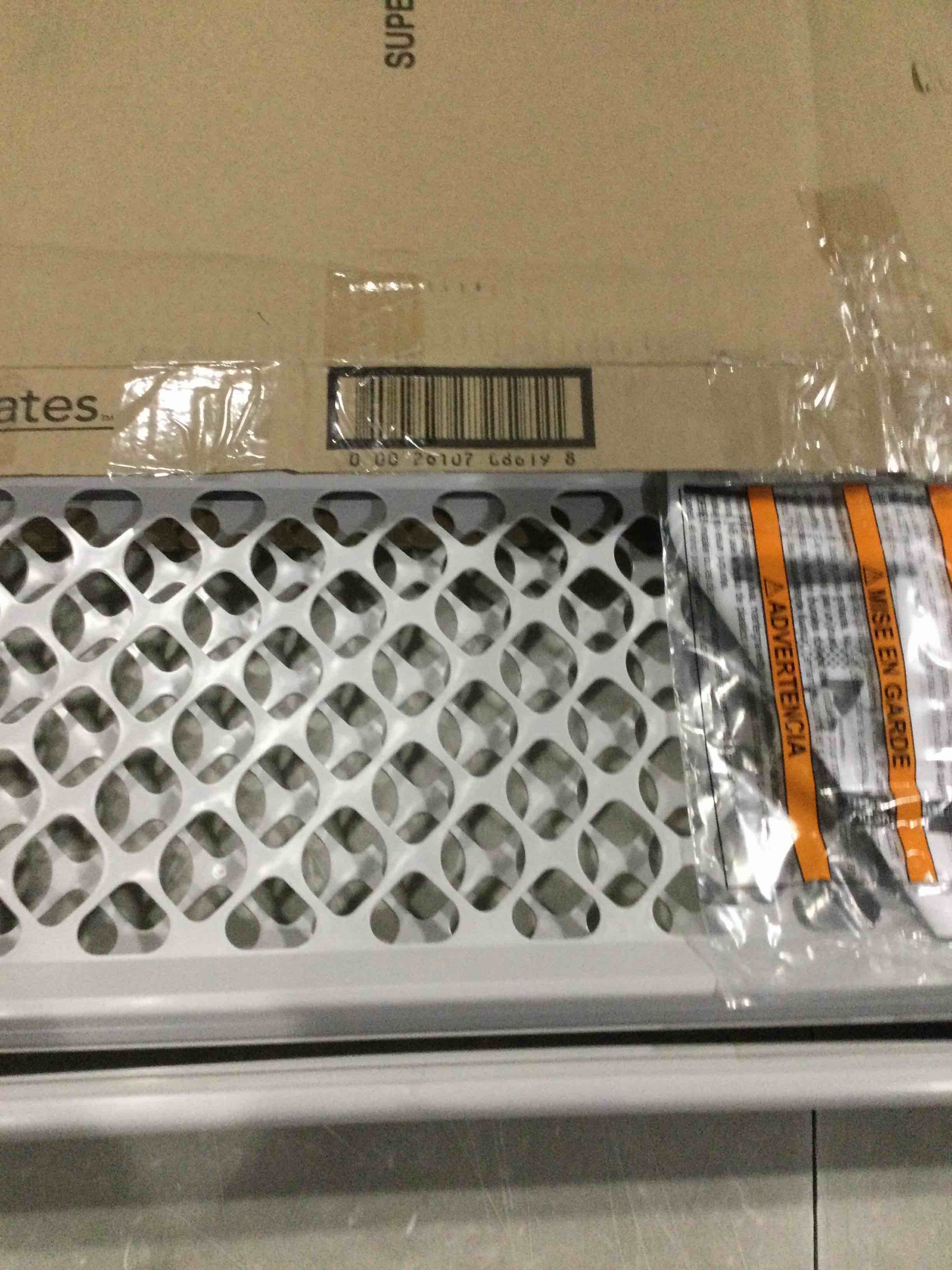 https://s3.amazonaws.com/lotting-images-prod/bidfta/YEL5854724_1728921283942.jpeg