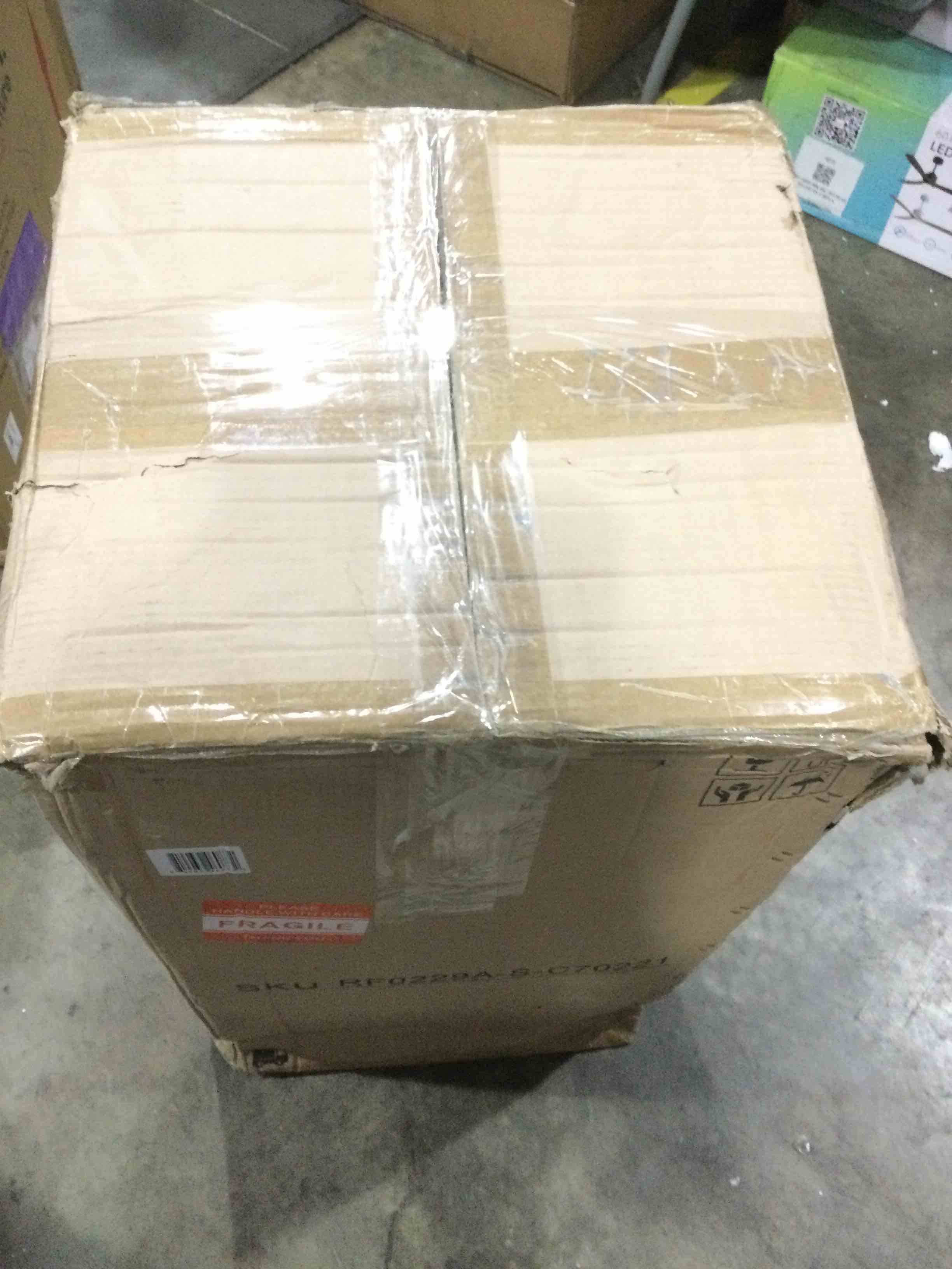 https://s3.amazonaws.com/lotting-images-prod/bidfta/YEL5854770_1728931221661.jpeg