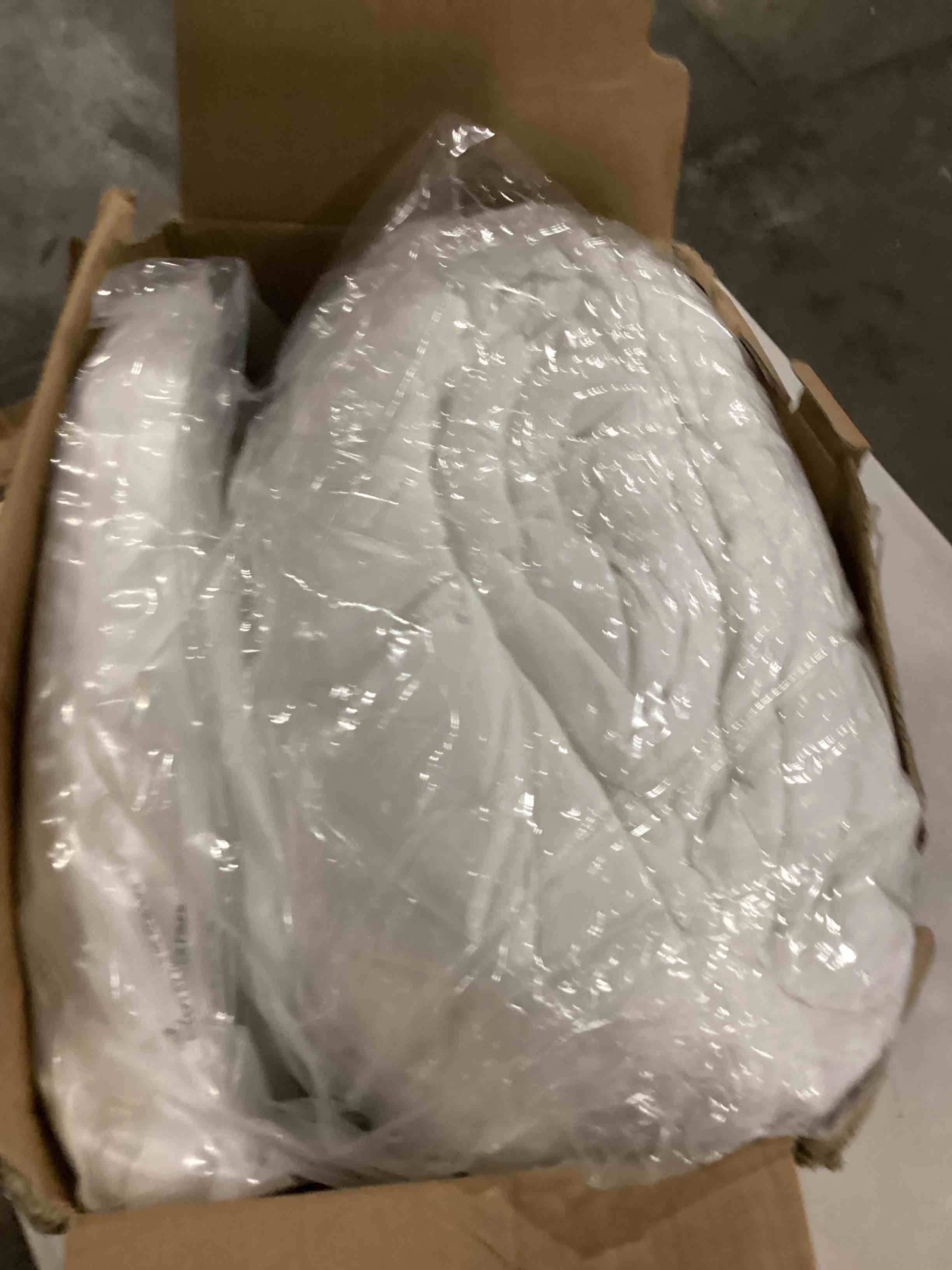 https://s3.amazonaws.com/lotting-images-prod/bidfta/YEL5855657_1726679109060.jpeg