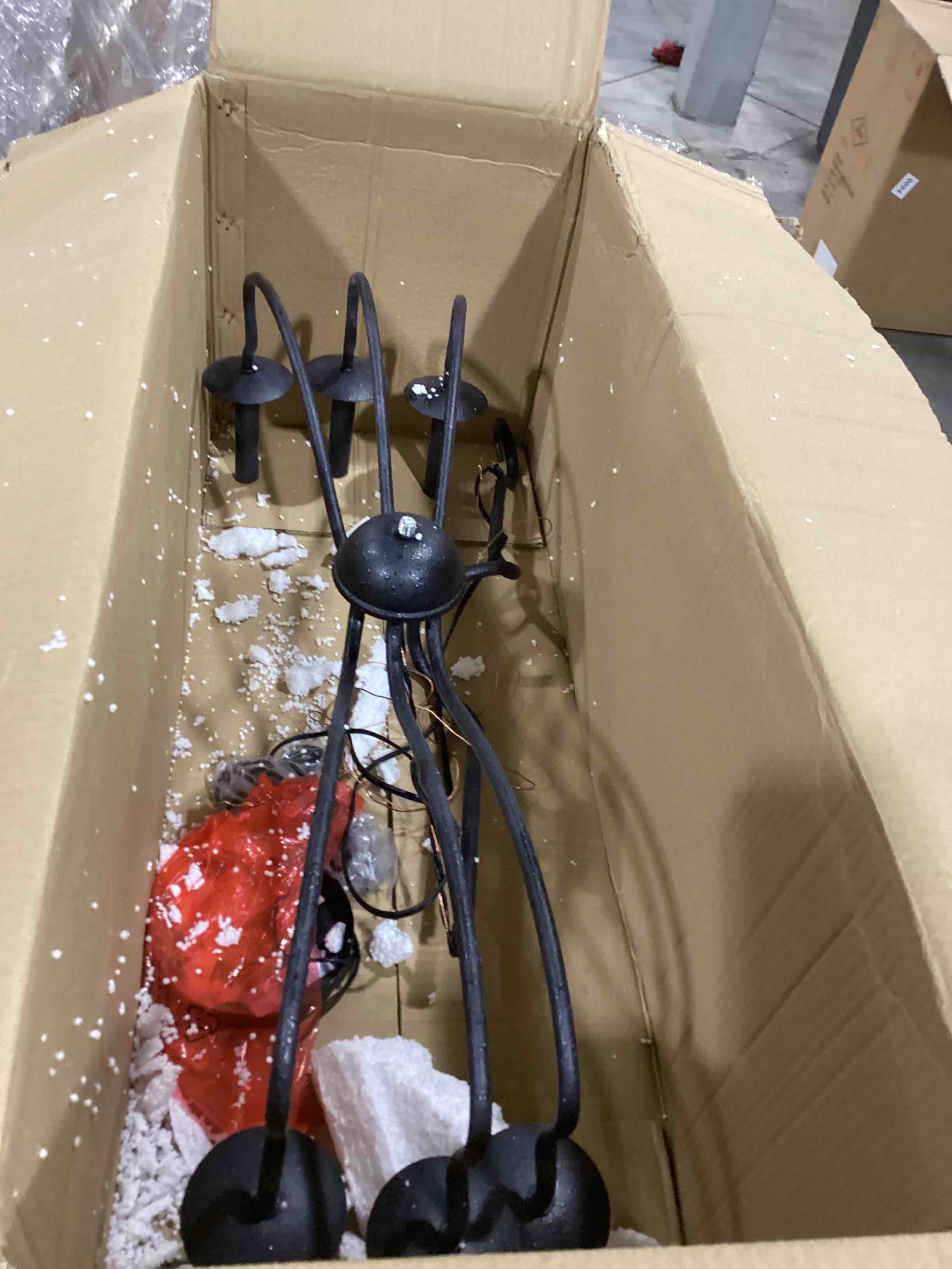 https://s3.amazonaws.com/lotting-images-prod/bidfta/YEL5856431_1727699069978.jpeg
