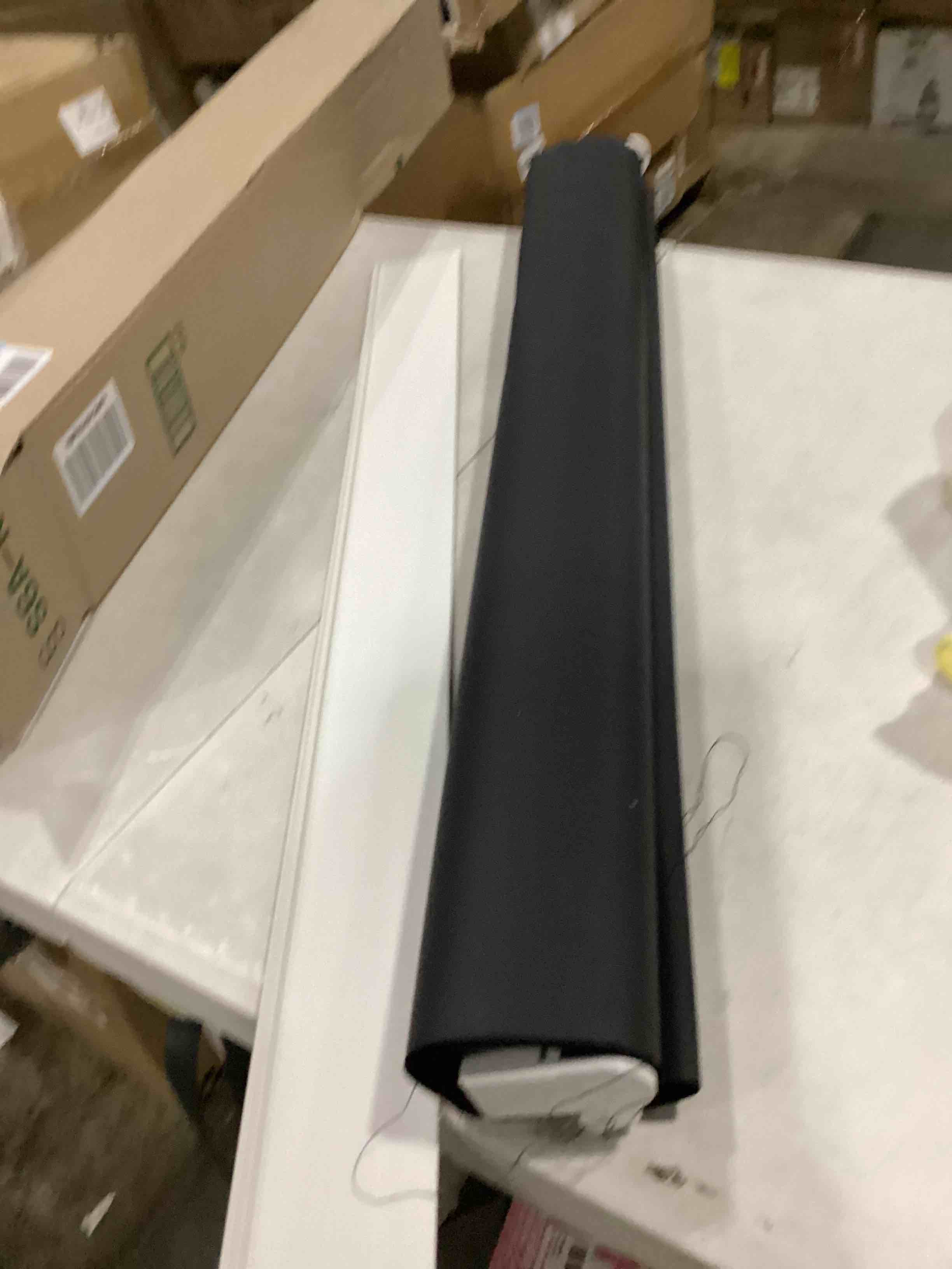 https://s3.amazonaws.com/lotting-images-prod/bidfta/YEL5858092_1721310067383.jpeg