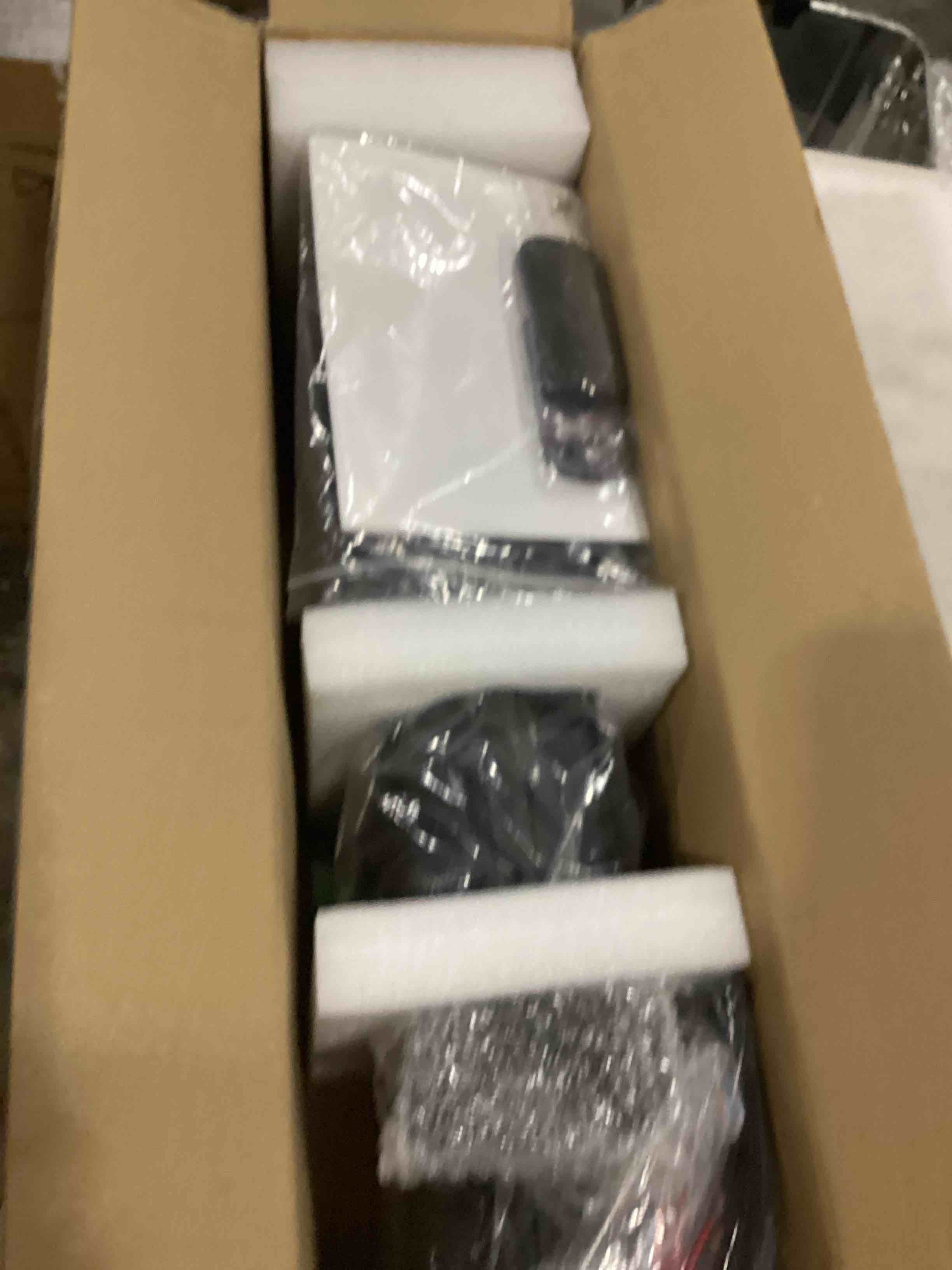 https://s3.amazonaws.com/lotting-images-prod/bidfta/YEL5858093_1721310187900.jpeg