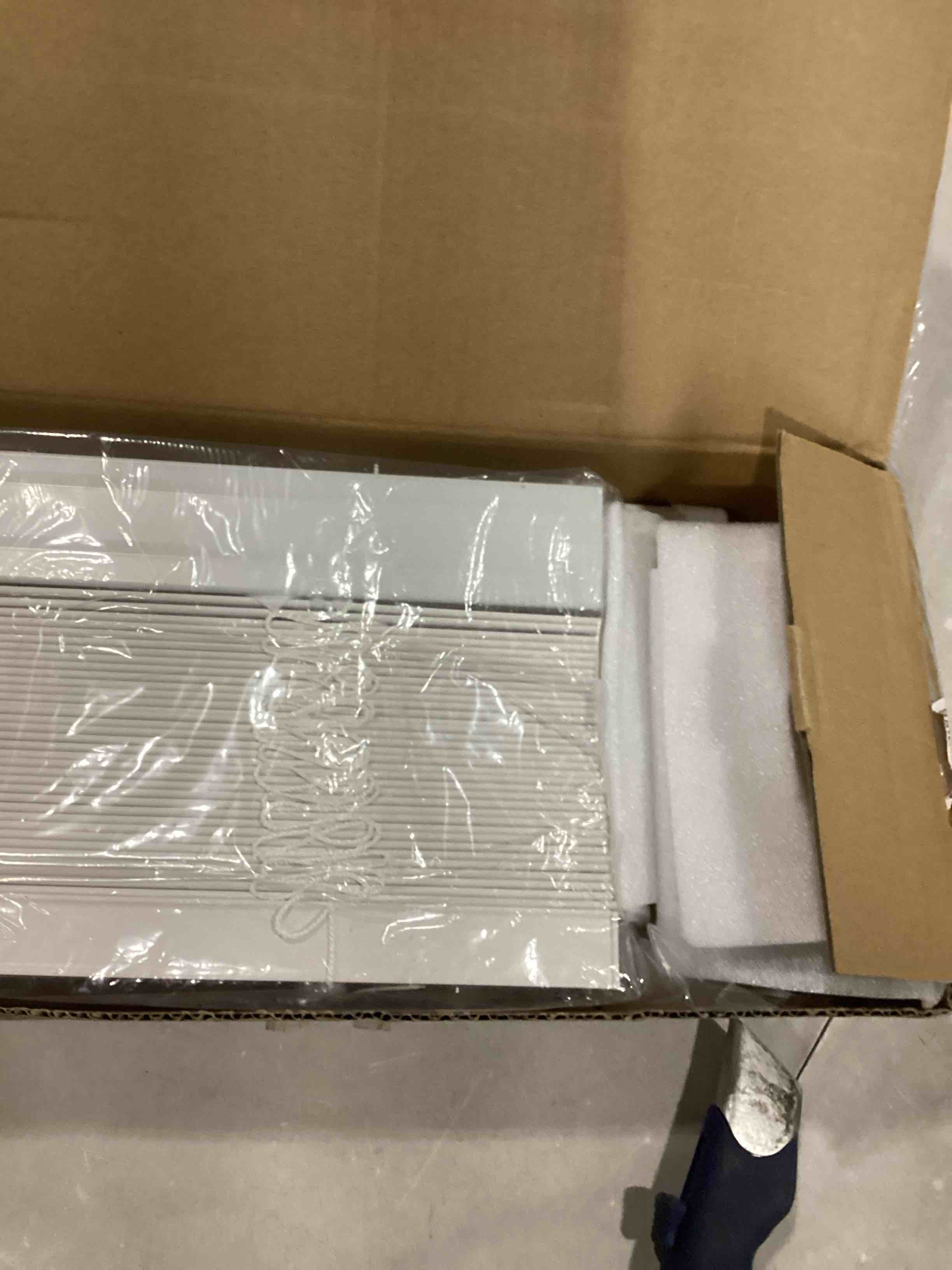 https://s3.amazonaws.com/lotting-images-prod/bidfta/YEL5858540_1721845863250.jpeg