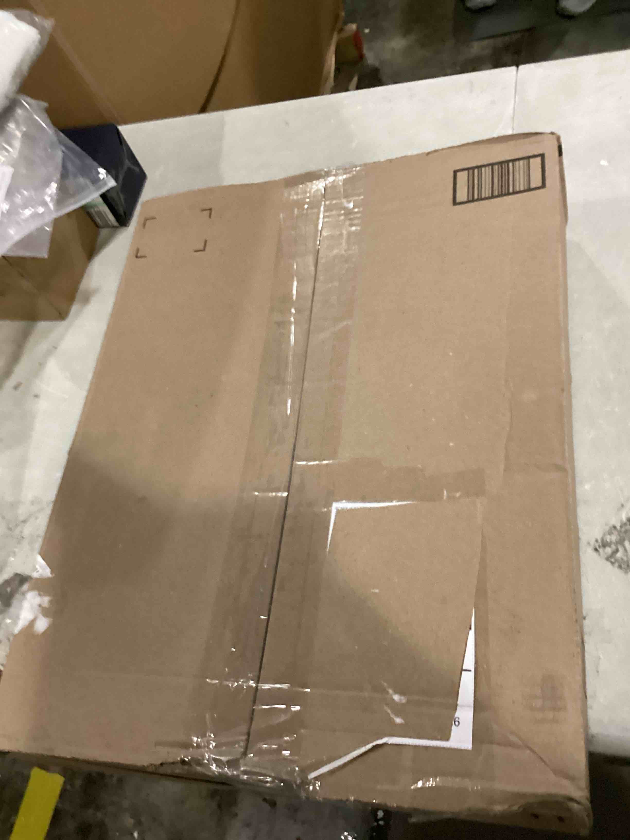 https://s3.amazonaws.com/lotting-images-prod/bidfta/YEL5859079_1723648198356.jpeg