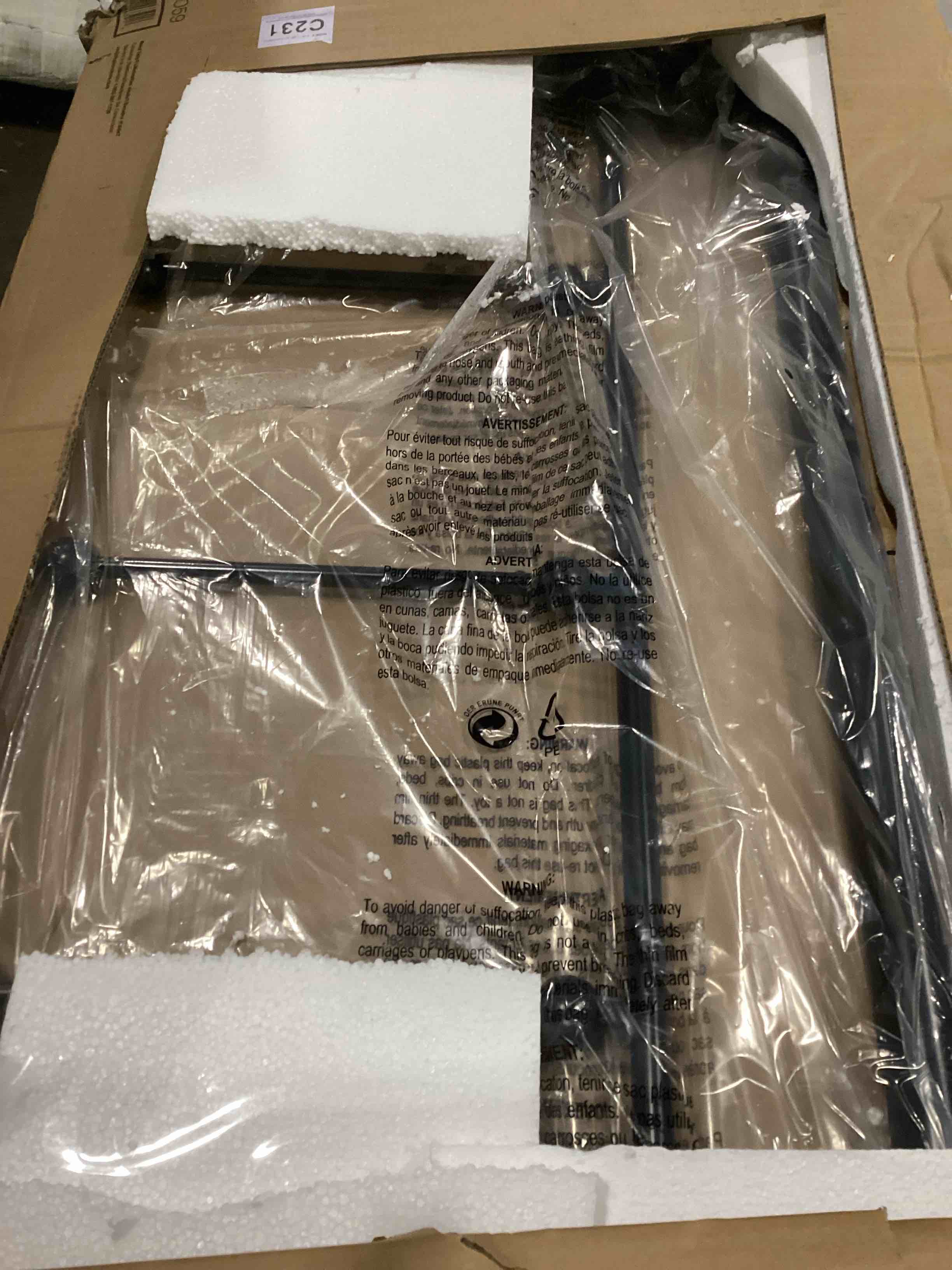 https://s3.amazonaws.com/lotting-images-prod/bidfta/YEL5859474_1719930158706.jpeg