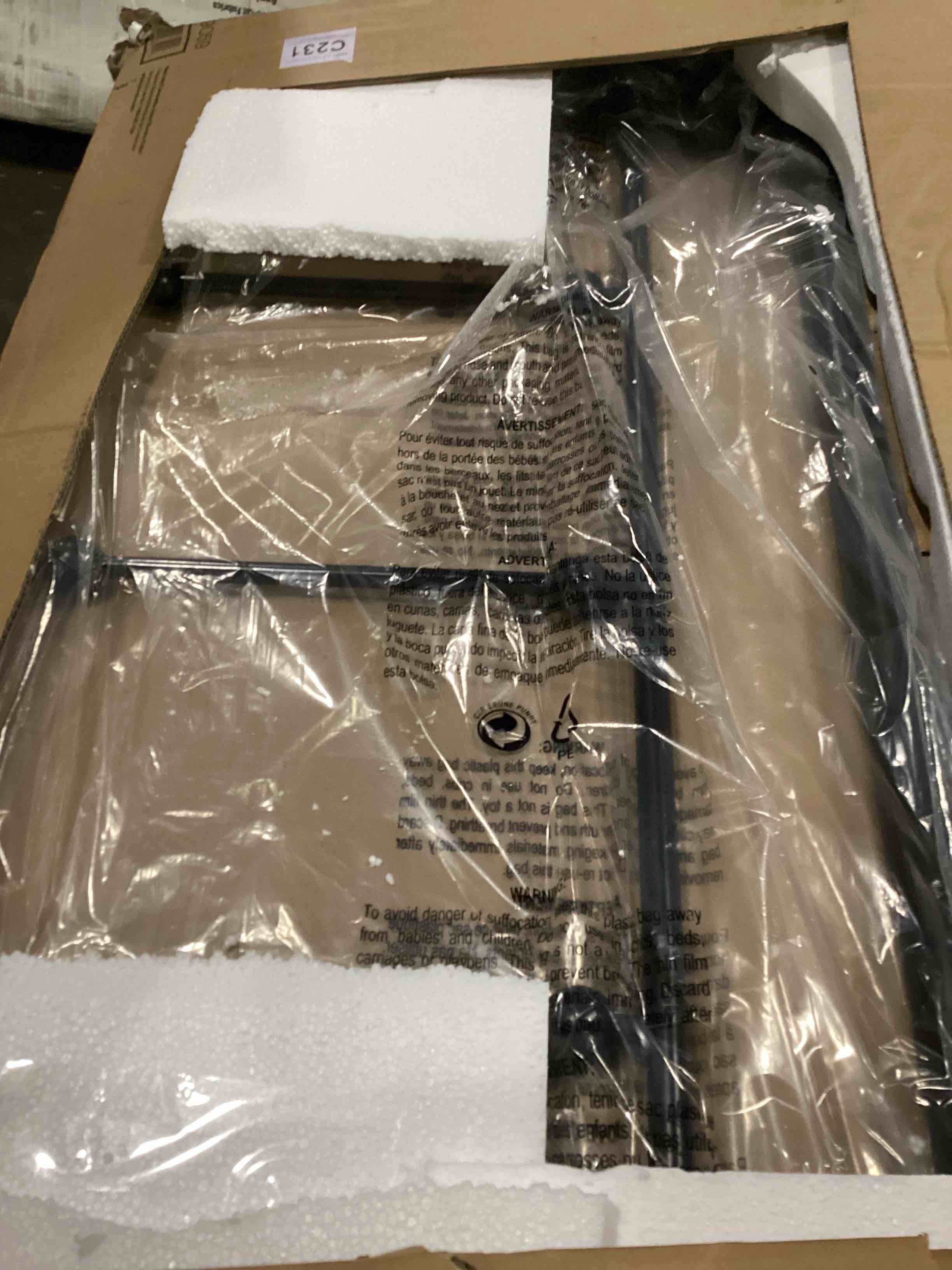 https://s3.amazonaws.com/lotting-images-prod/bidfta/YEL5859474_1719930161858.jpeg