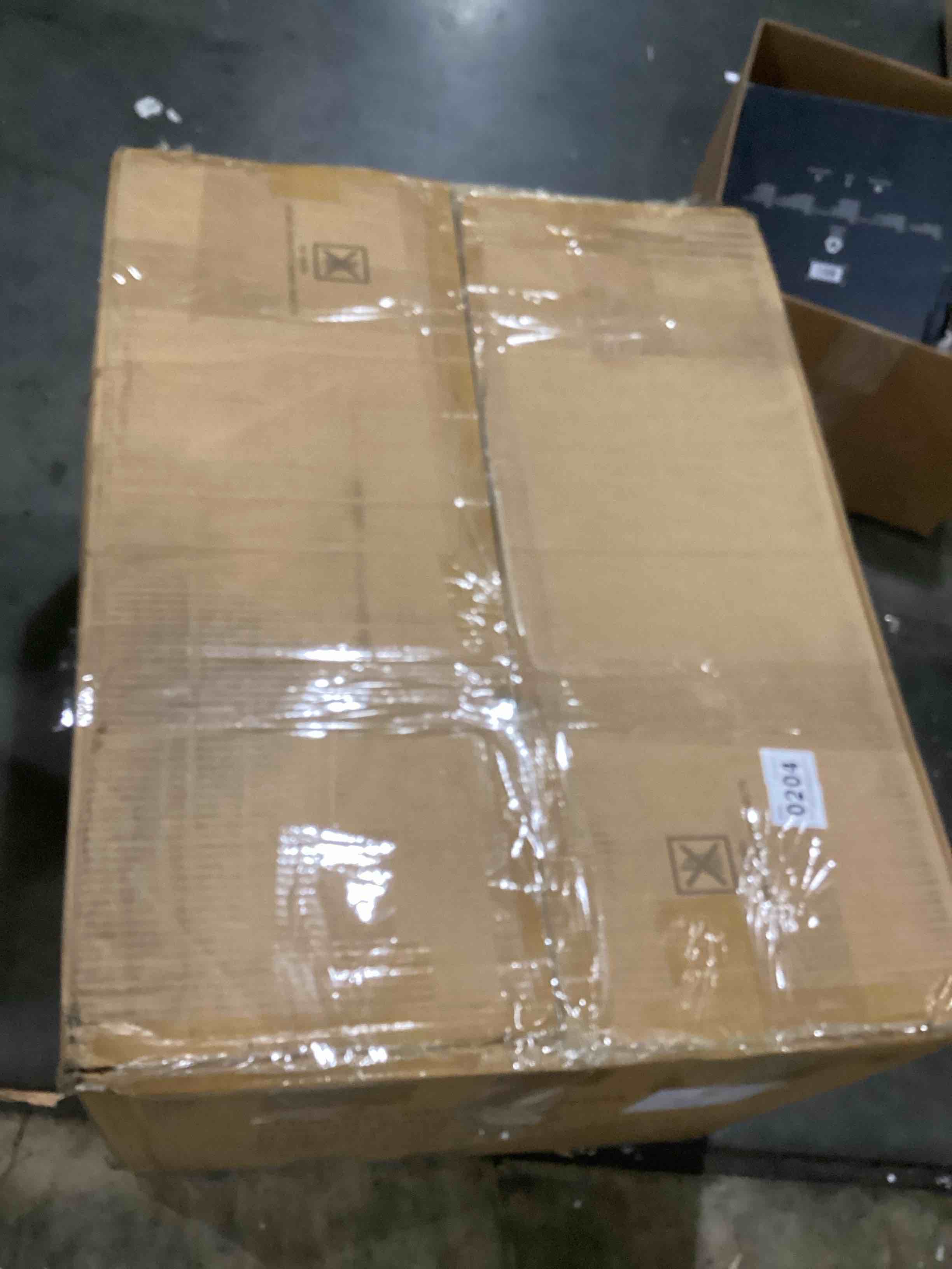 https://s3.amazonaws.com/lotting-images-prod/bidfta/YEL5860060_1720538871554.jpeg