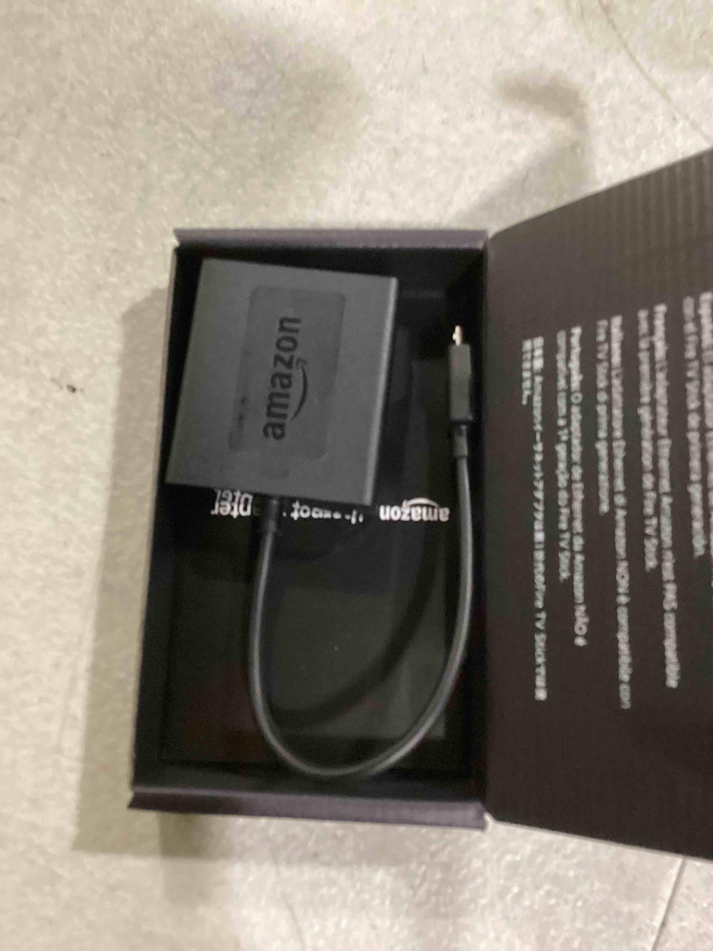 https://s3.amazonaws.com/lotting-images-prod/bidfta/YEL5860518_1720787063483.jpeg