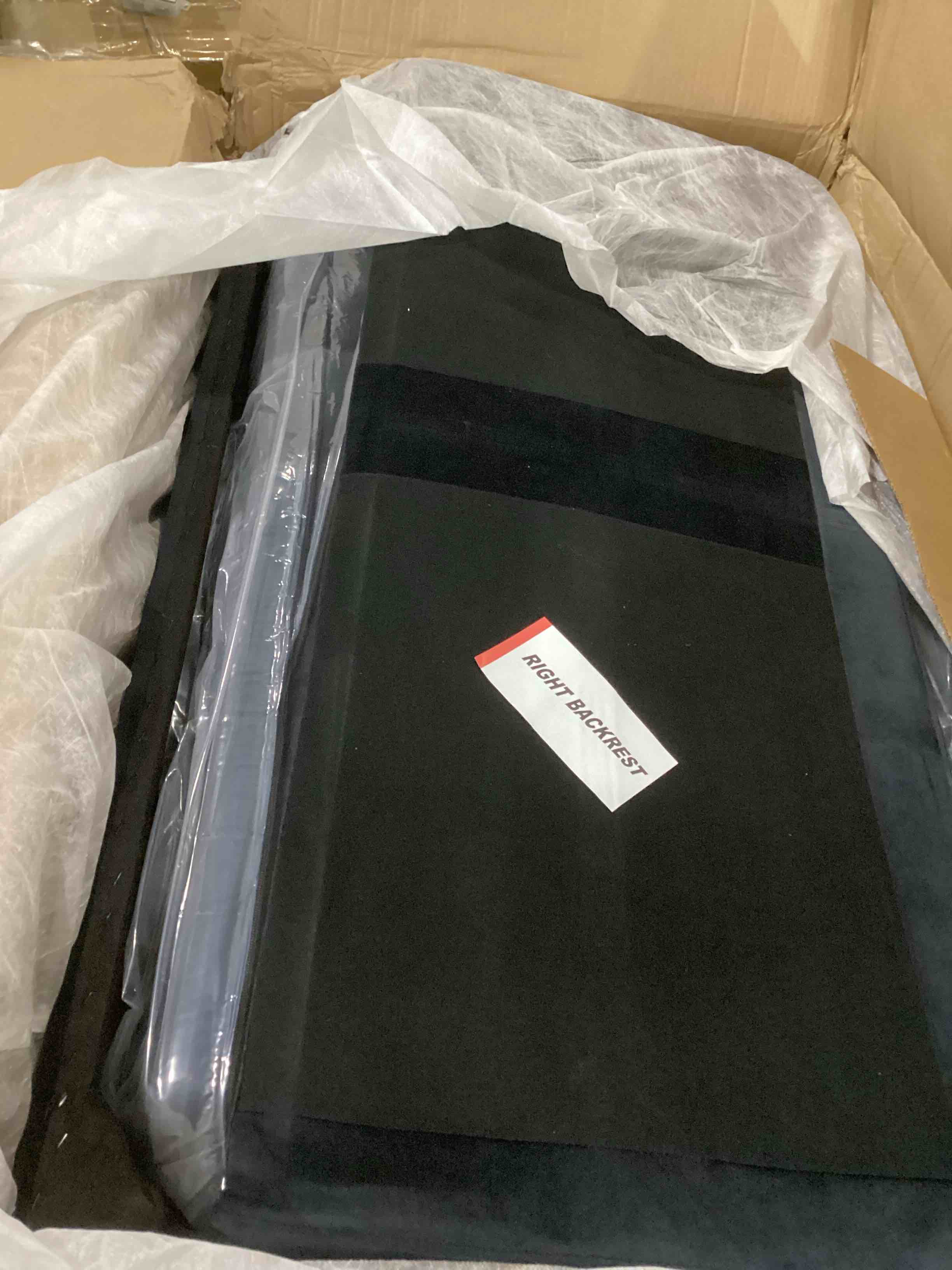 https://s3.amazonaws.com/lotting-images-prod/bidfta/YEL5860675_1721057532282.jpeg