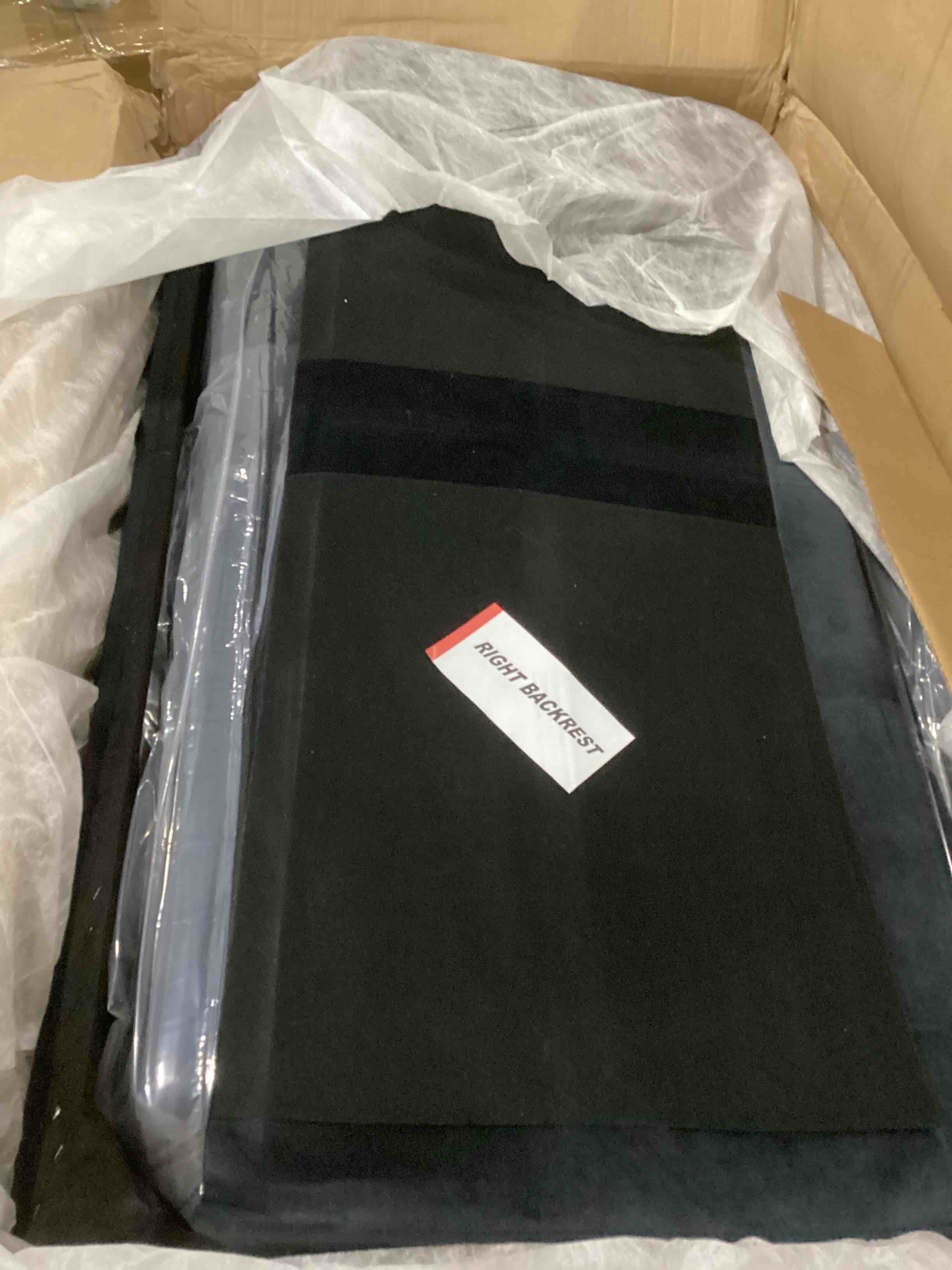 https://s3.amazonaws.com/lotting-images-prod/bidfta/YEL5860675_1721057535358.jpeg
