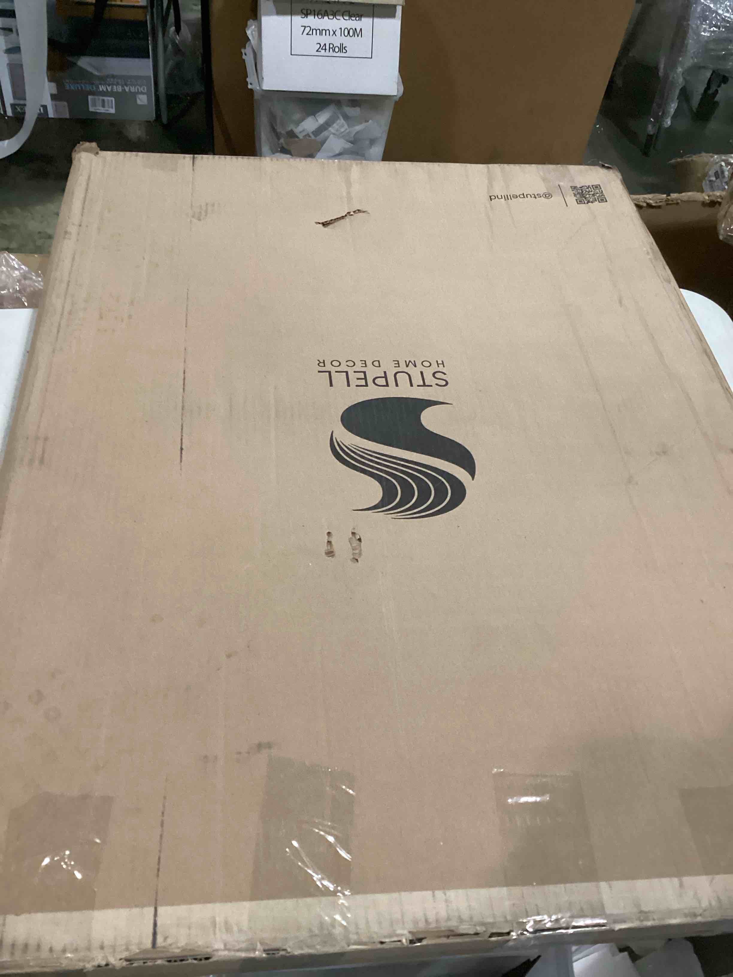 https://s3.amazonaws.com/lotting-images-prod/bidfta/YEL5860747_1721132988037.jpeg
