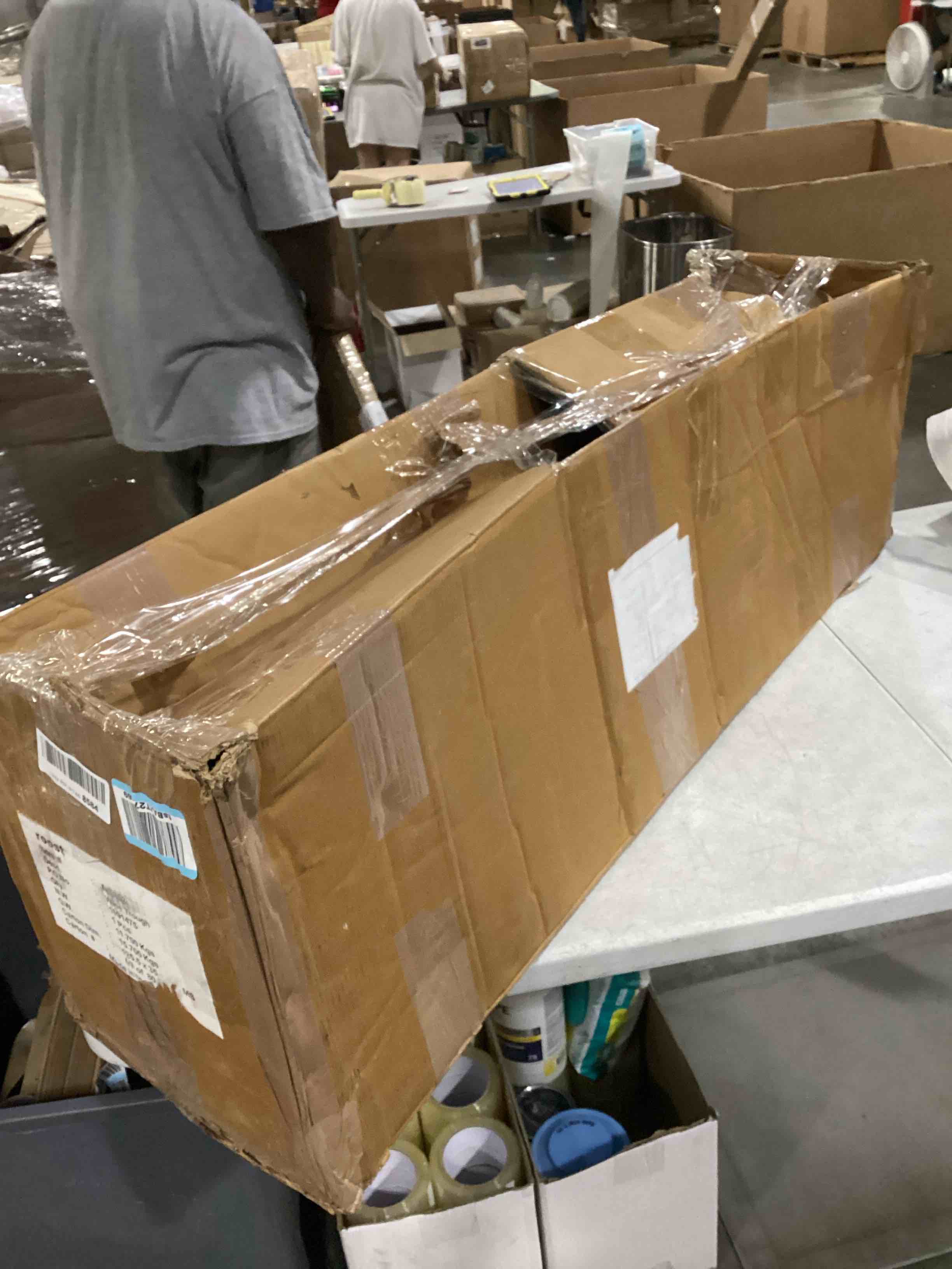 https://s3.amazonaws.com/lotting-images-prod/bidfta/YEL5861276_1721829101059.jpeg
