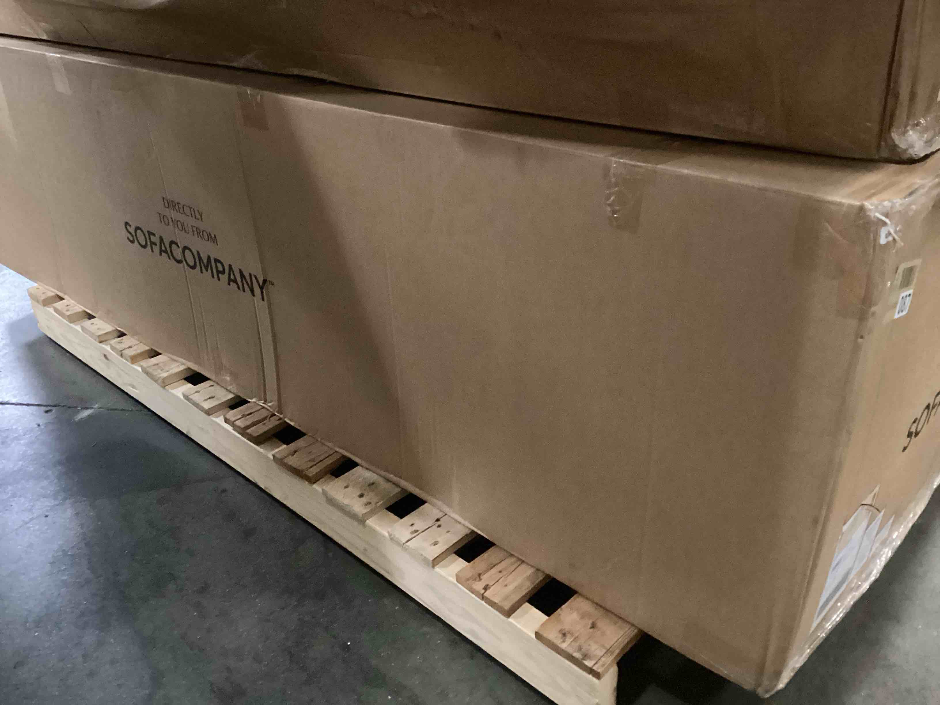 https://s3.amazonaws.com/lotting-images-prod/bidfta/YEL5862575_1721314162730.jpeg