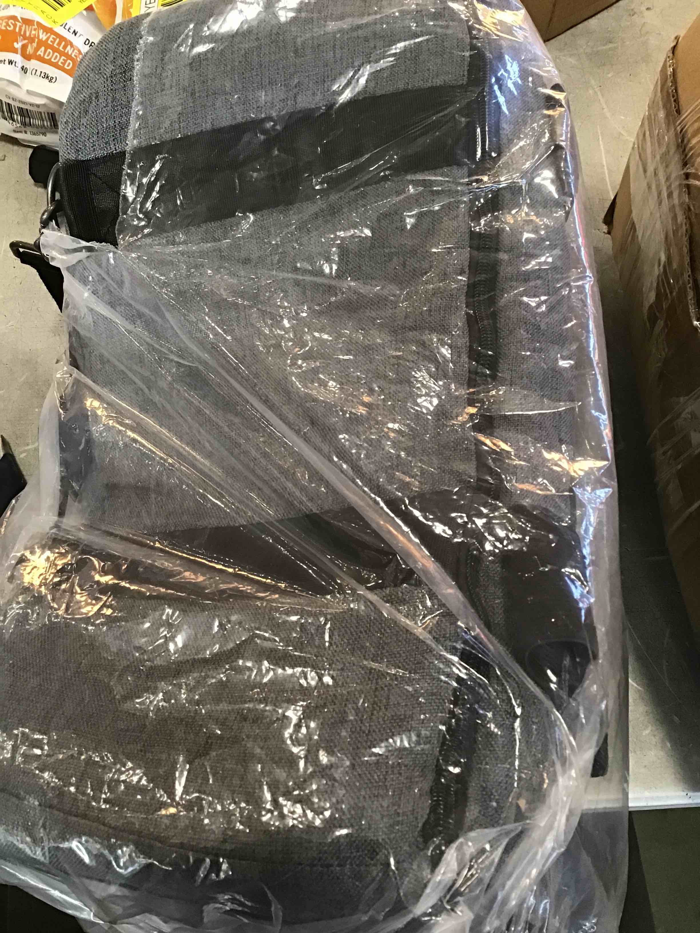 https://s3.amazonaws.com/lotting-images-prod/bidfta/YEL5900929_1711541965943.jpeg