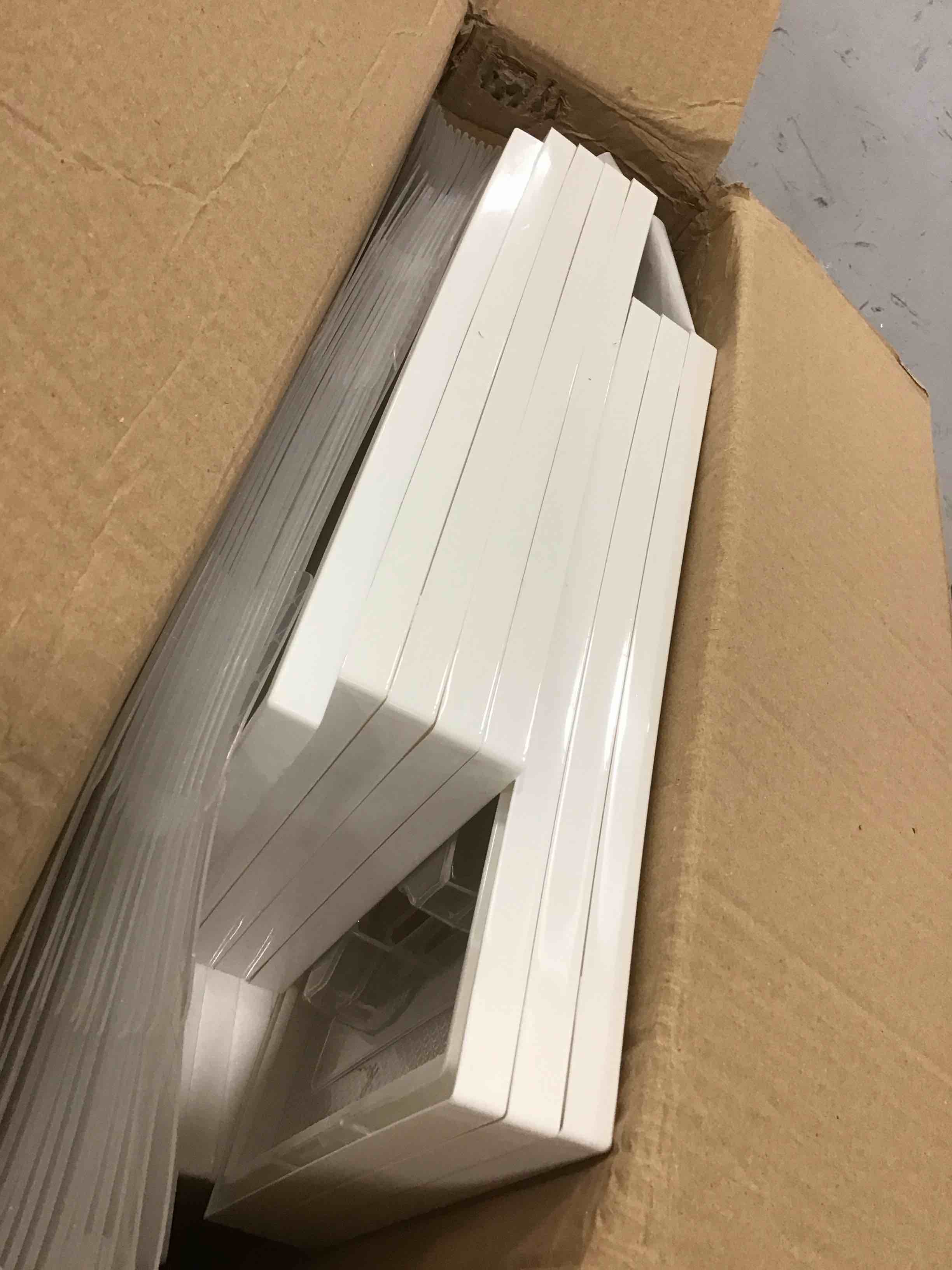 https://s3.amazonaws.com/lotting-images-prod/bidfta/YEL5901723_1710940625099.jpeg