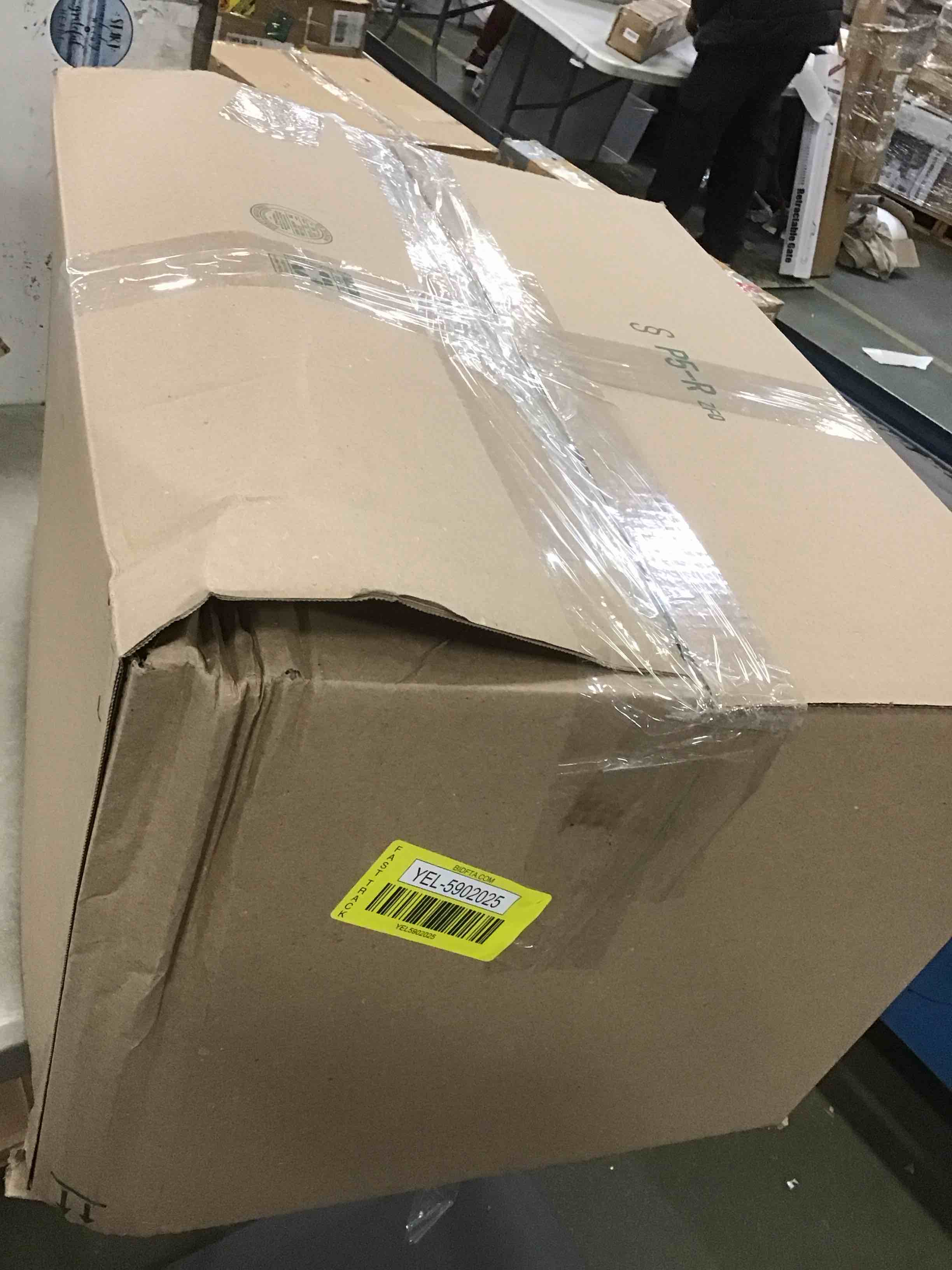 https://s3.amazonaws.com/lotting-images-prod/bidfta/YEL5902025_1711124638735.jpeg