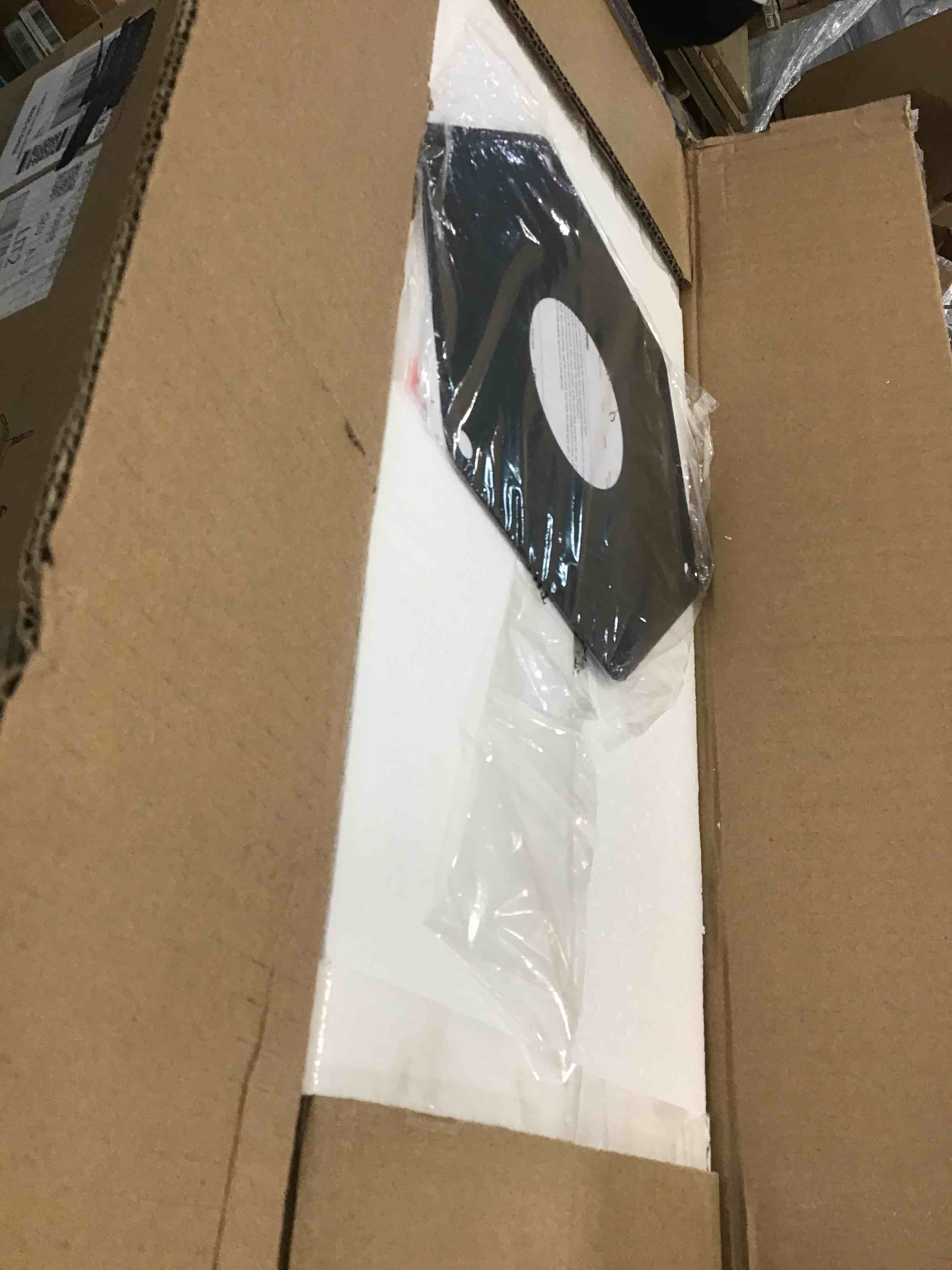 https://s3.amazonaws.com/lotting-images-prod/bidfta/YEL5904262_1711206508129.jpeg