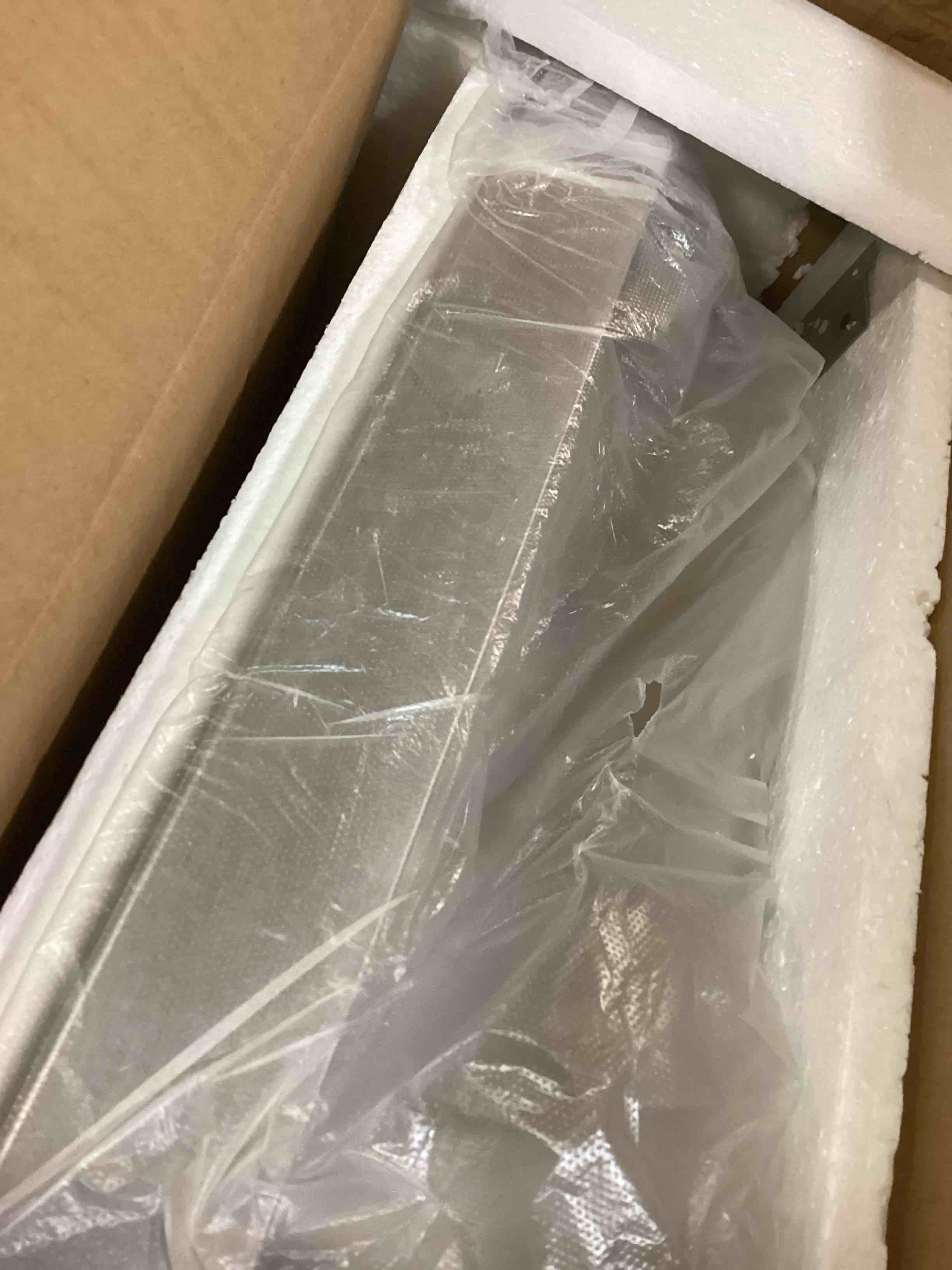 https://s3.amazonaws.com/lotting-images-prod/bidfta/YEL5904776_1710944867901.jpeg