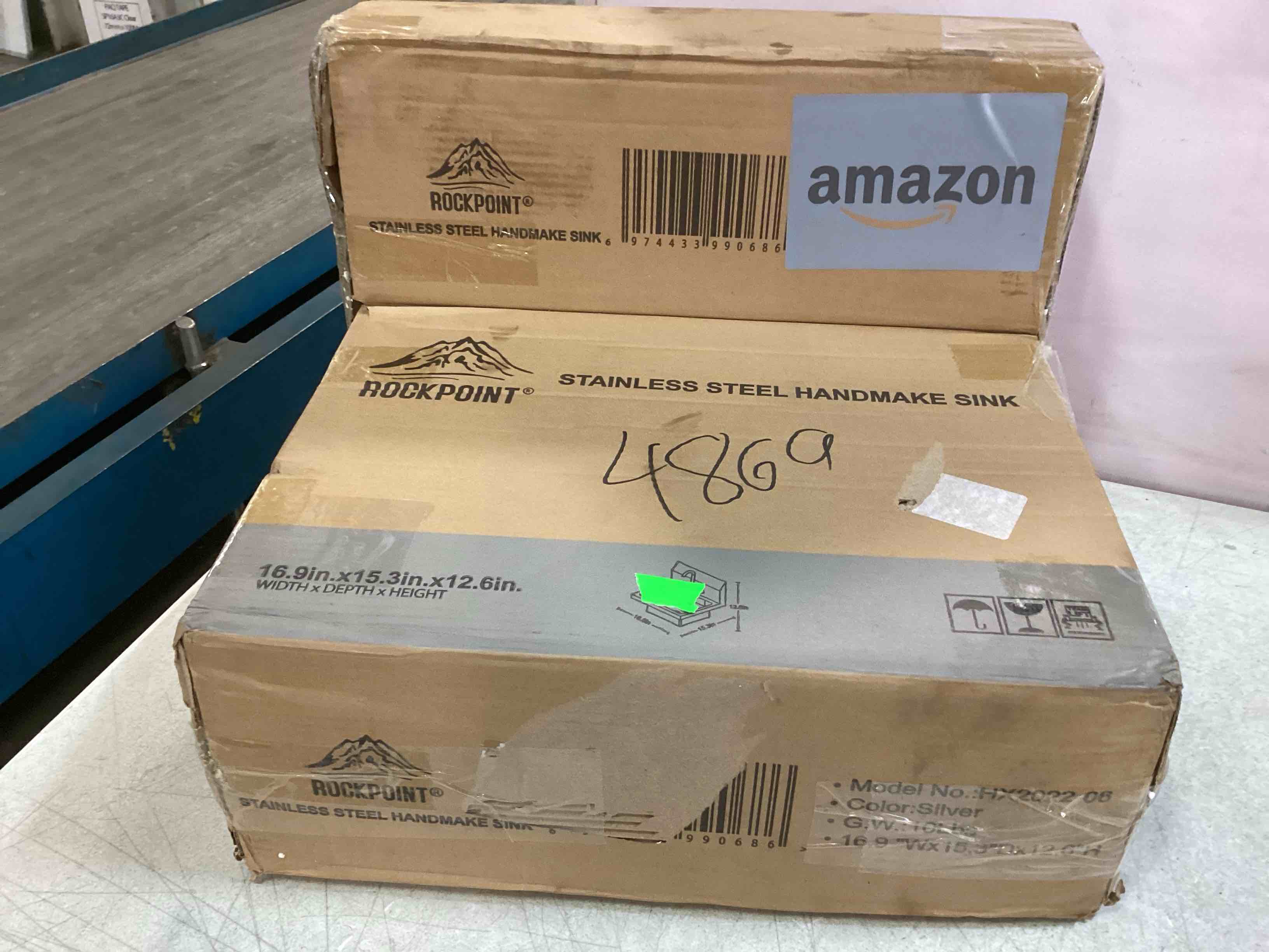 https://s3.amazonaws.com/lotting-images-prod/bidfta/YEL5904776_1710944889138.jpeg