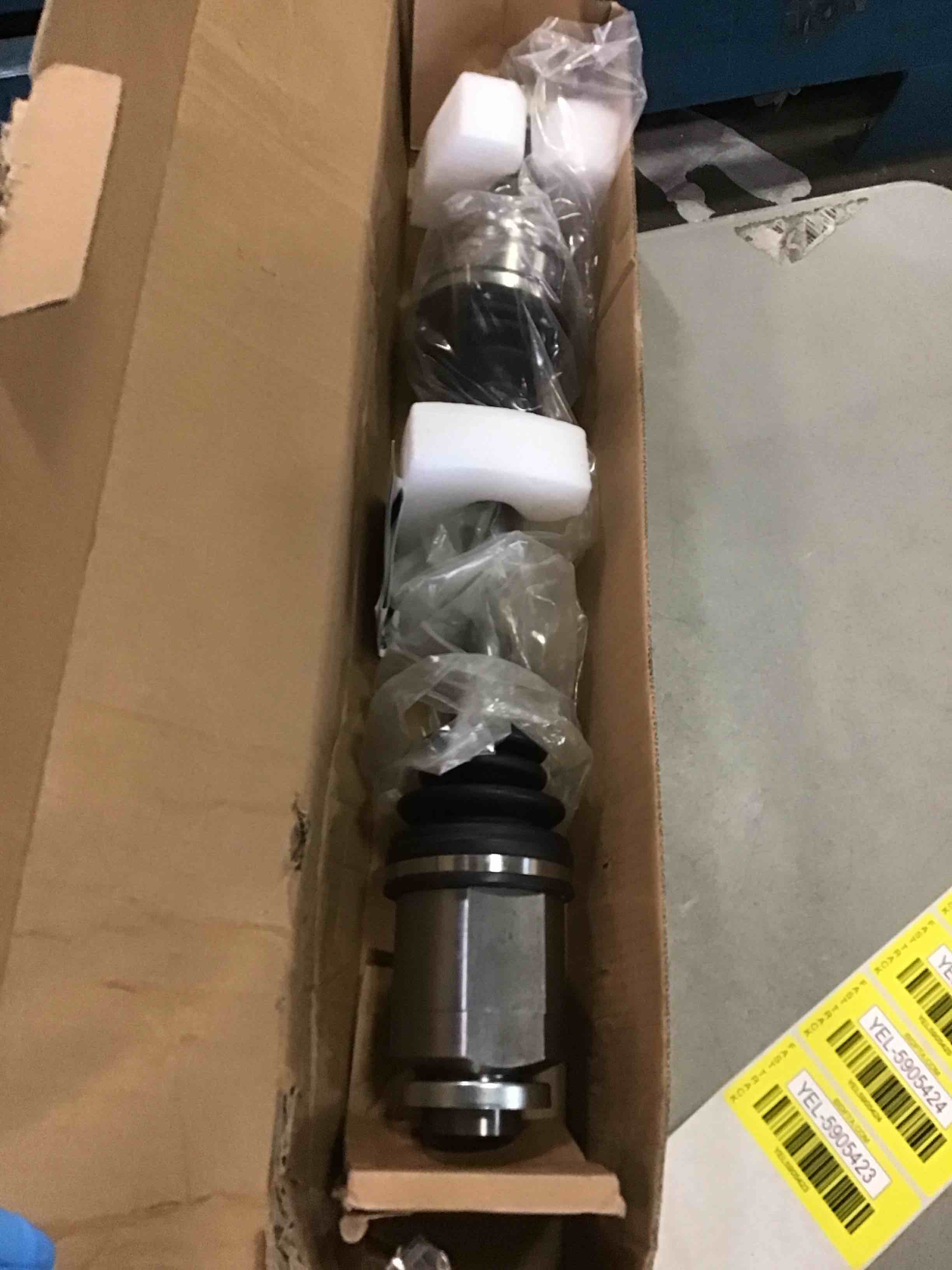 https://s3.amazonaws.com/lotting-images-prod/bidfta/YEL5905423_1711390762355.jpeg