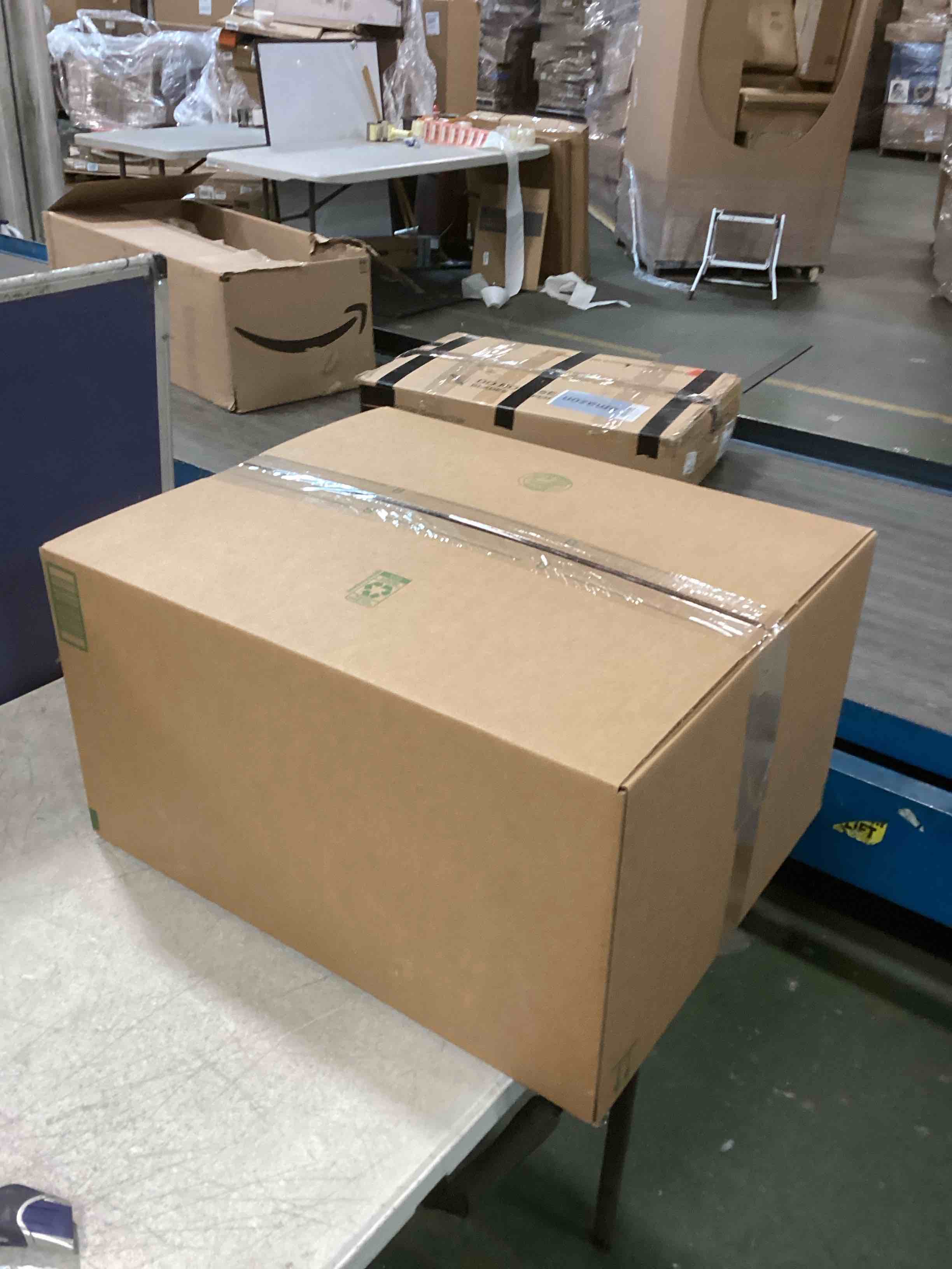 https://s3.amazonaws.com/lotting-images-prod/bidfta/YEL5905462_1711451500462.jpeg
