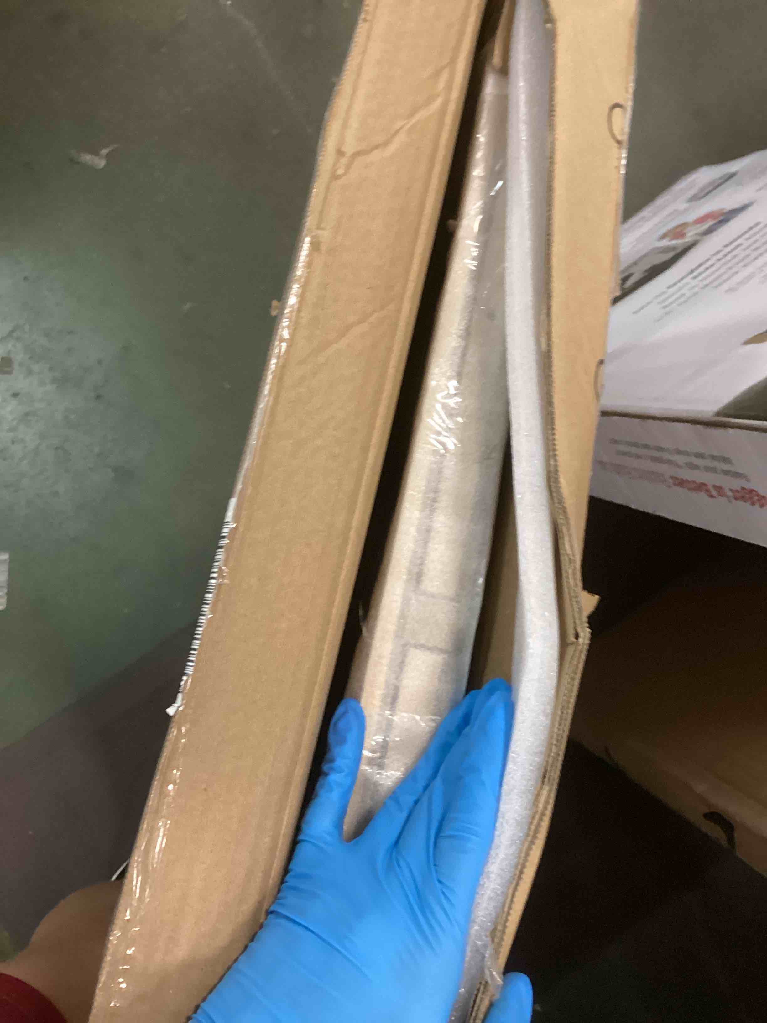 https://s3.amazonaws.com/lotting-images-prod/bidfta/YEL5905511_1711459517069.jpeg