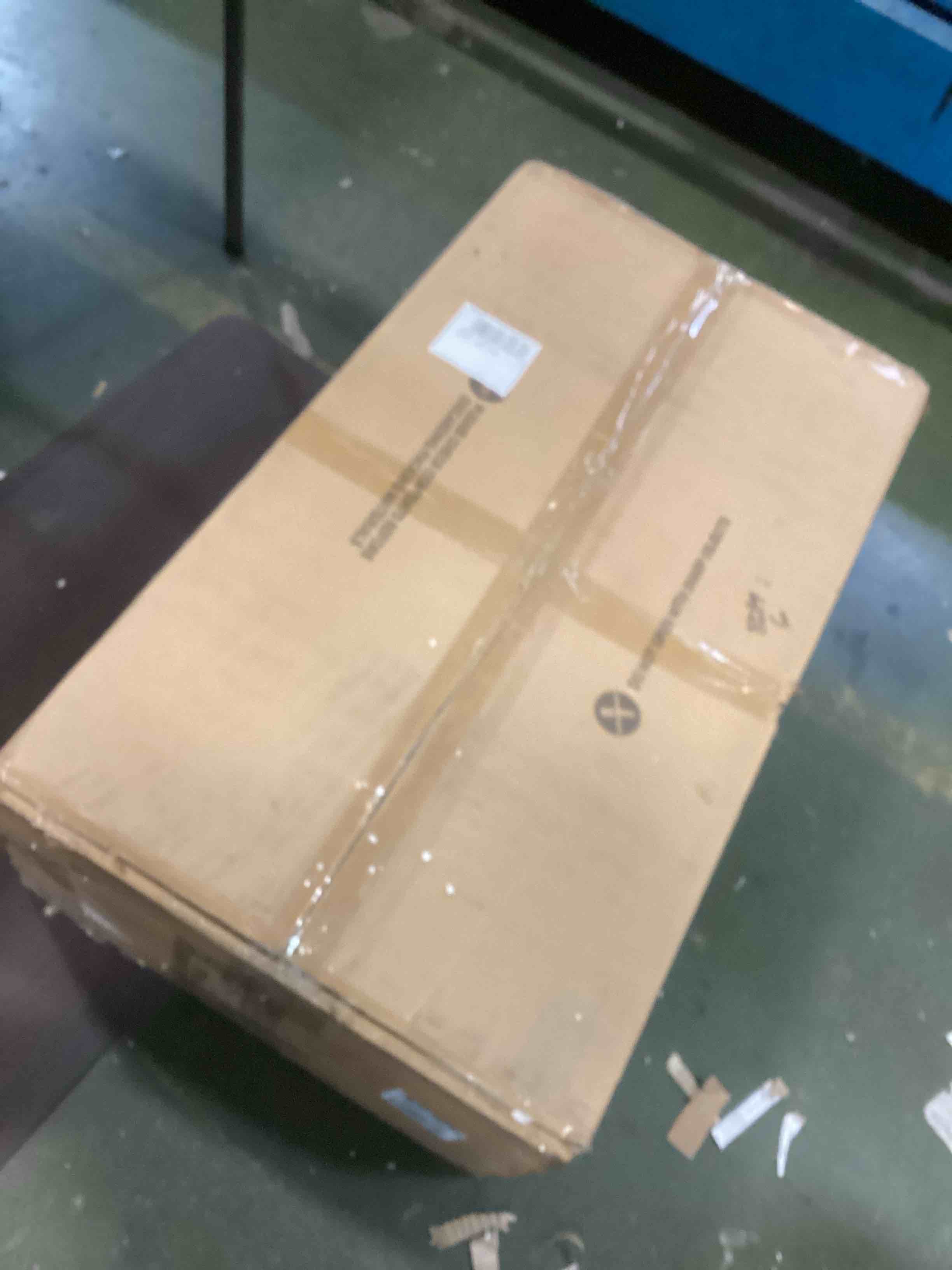 https://s3.amazonaws.com/lotting-images-prod/bidfta/YEL5905691_1711482934476.jpeg