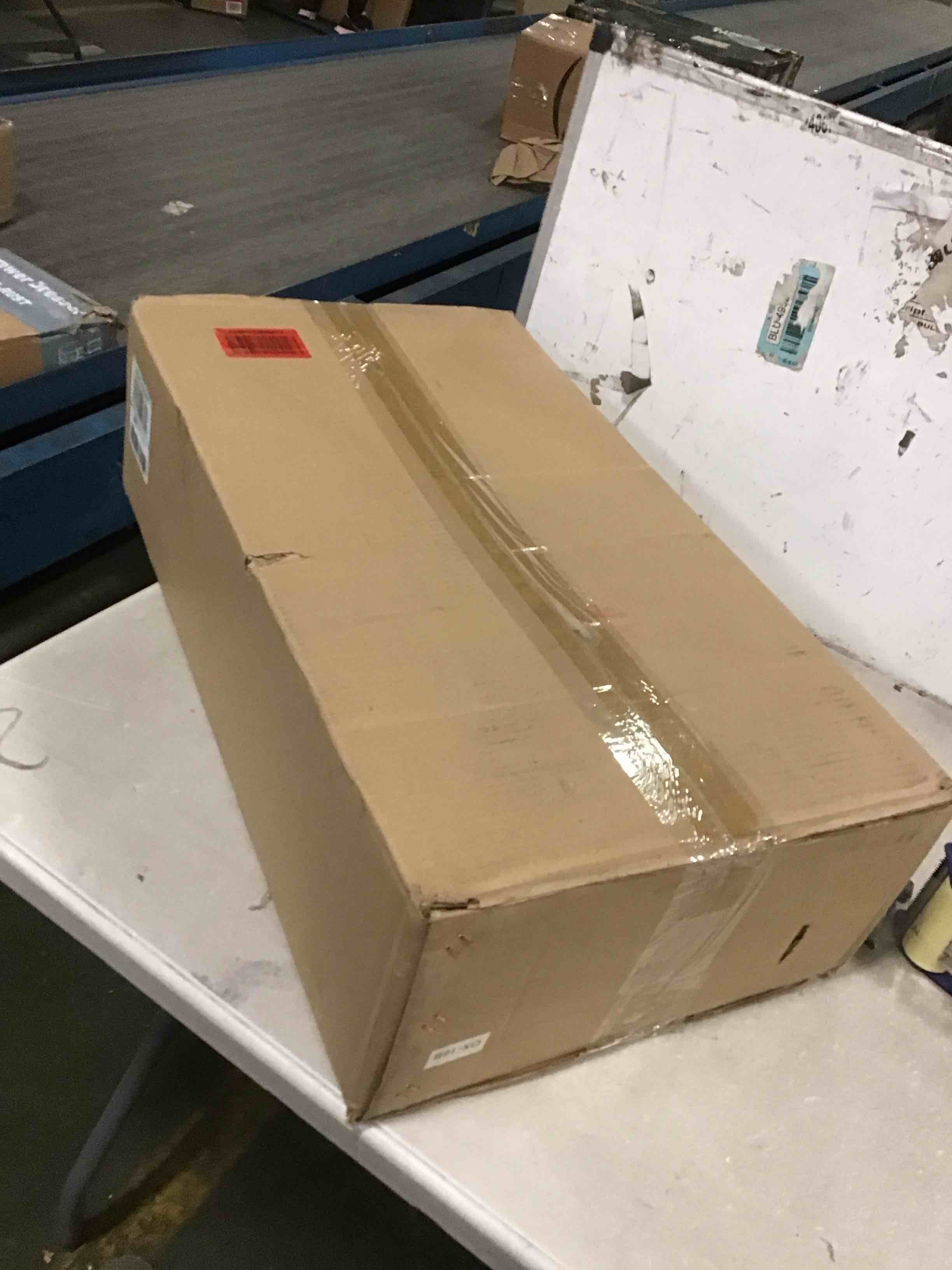 https://s3.amazonaws.com/lotting-images-prod/bidfta/YEL5905715_1711539160851.jpeg