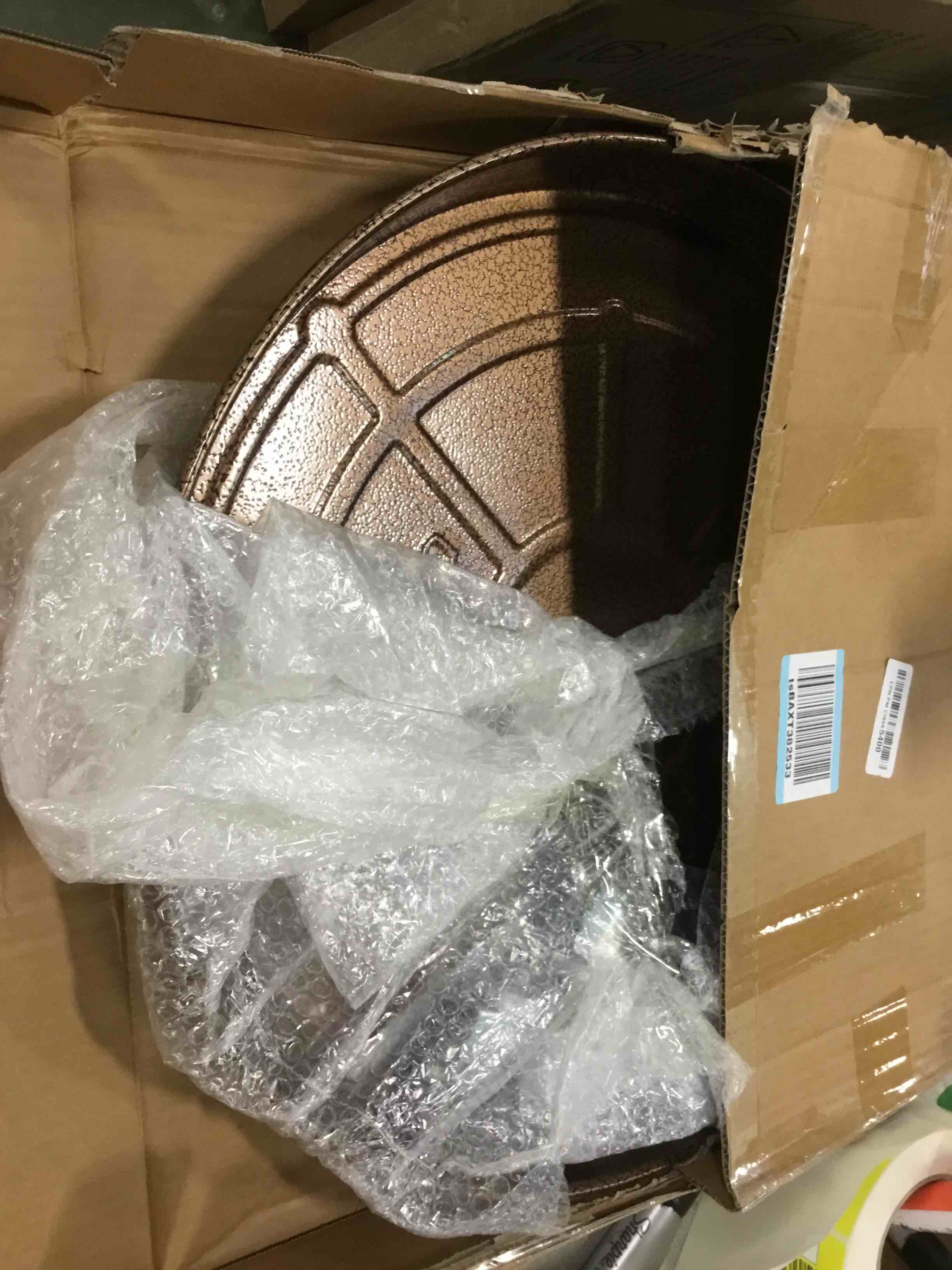 https://s3.amazonaws.com/lotting-images-prod/bidfta/YEL5907825_1711138576947.jpeg