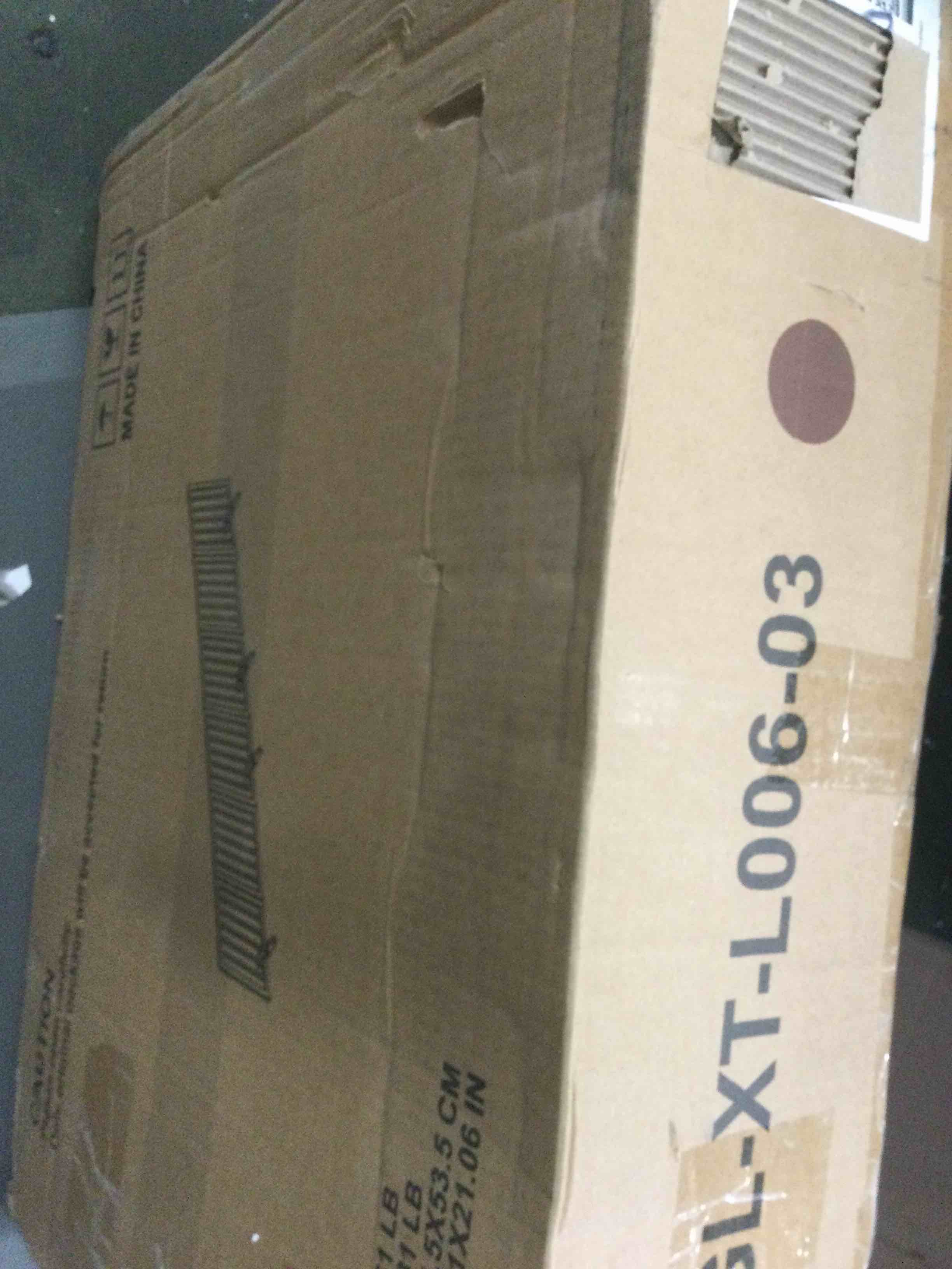 https://s3.amazonaws.com/lotting-images-prod/bidfta/YEL5909269_1710944617609.jpeg