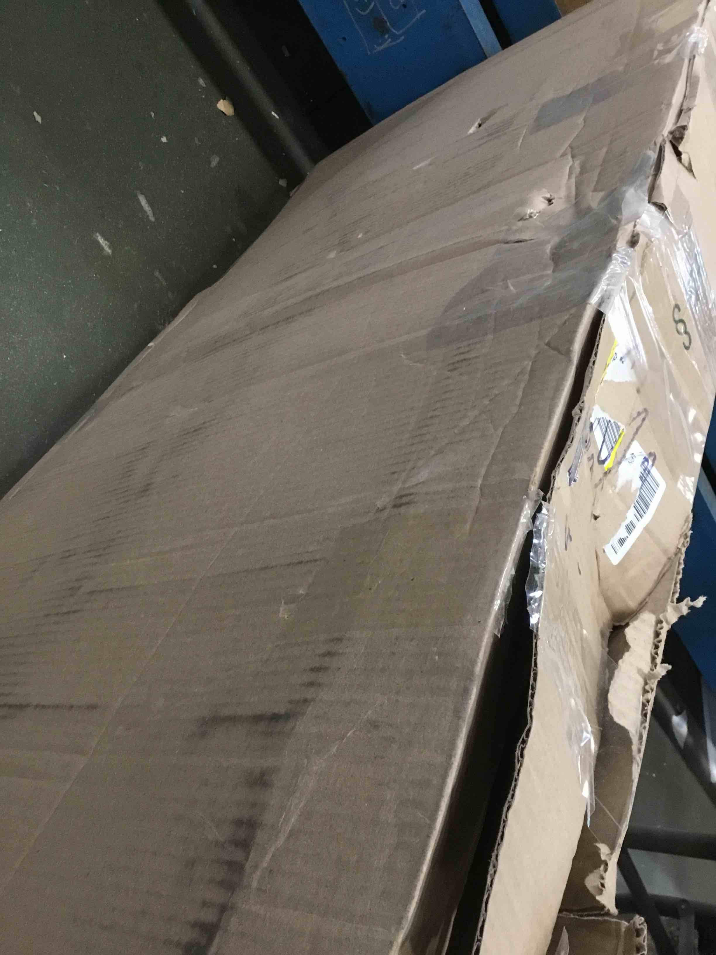 https://s3.amazonaws.com/lotting-images-prod/bidfta/YEL5909523_1711035377201.jpeg