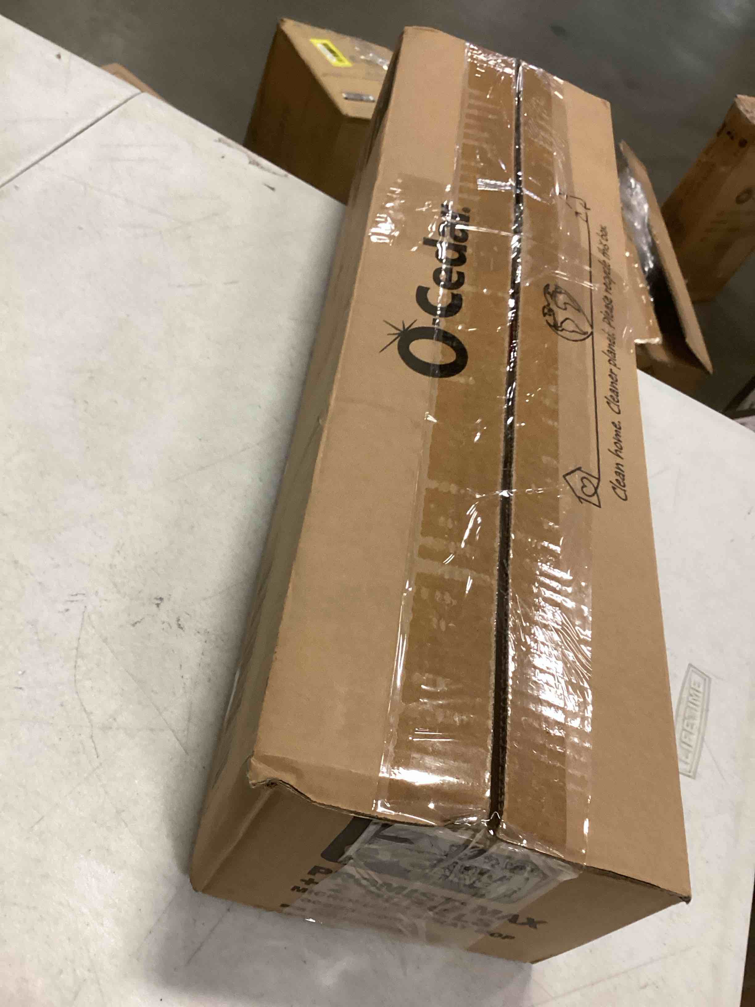 https://s3.amazonaws.com/lotting-images-prod/bidfta/YEL5909926_1711458533855.jpeg