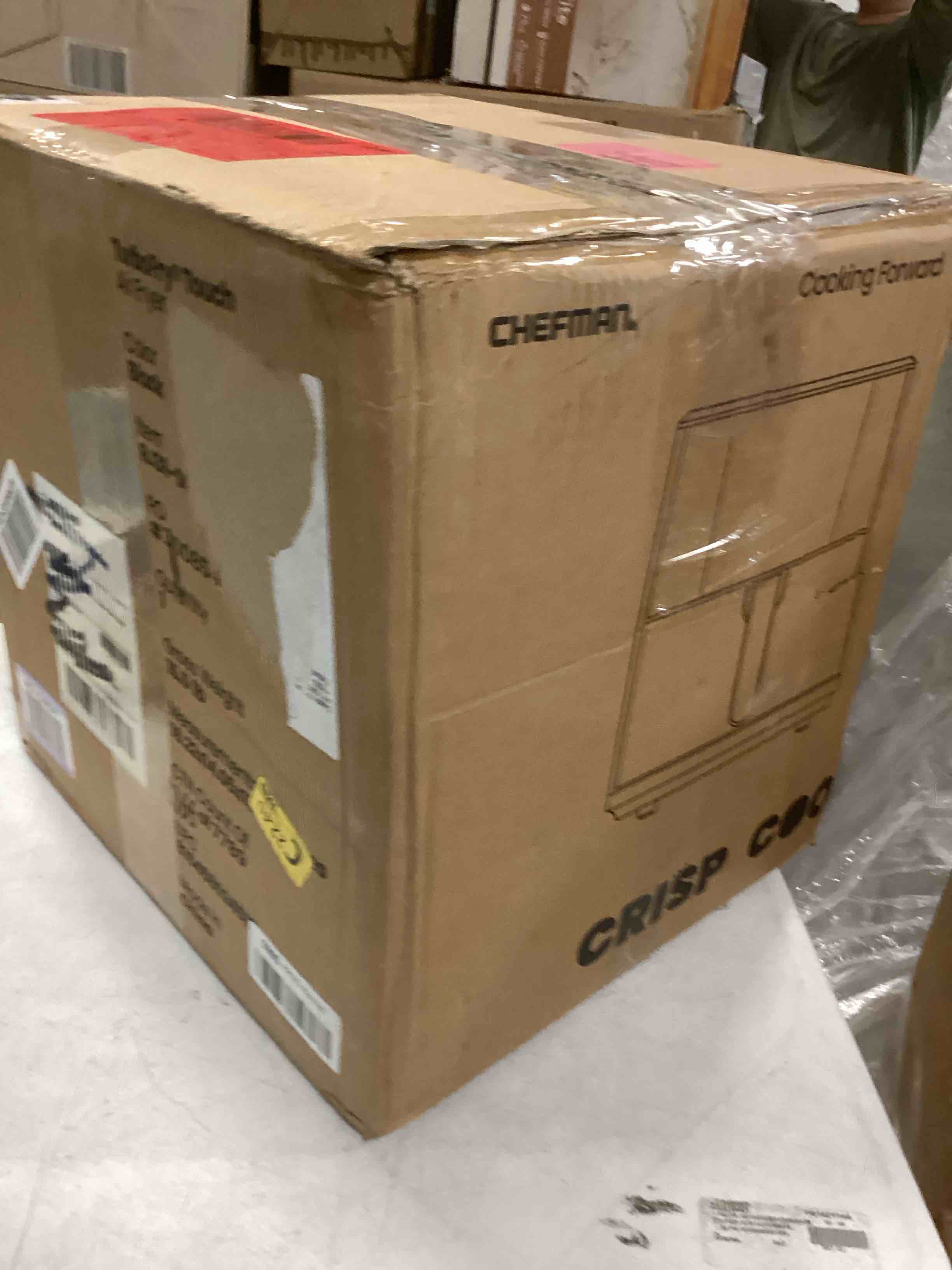 https://s3.amazonaws.com/lotting-images-prod/bidfta/YEL5909948_1711461366007.jpeg