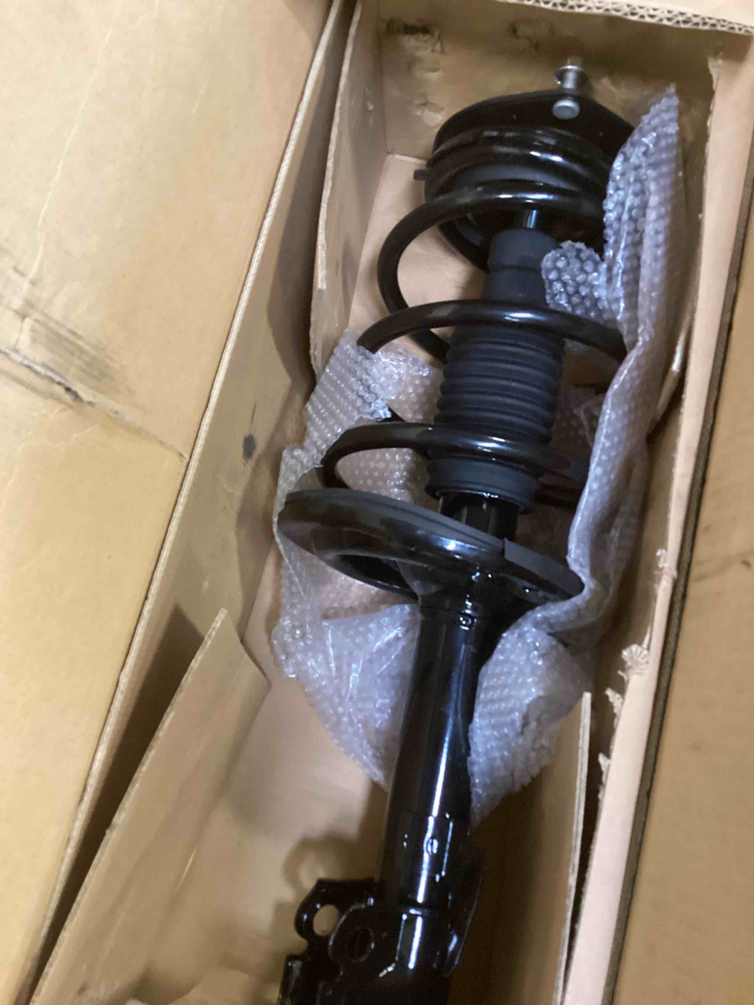 https://s3.amazonaws.com/lotting-images-prod/bidfta/YEL5910103_1711546039433.jpeg