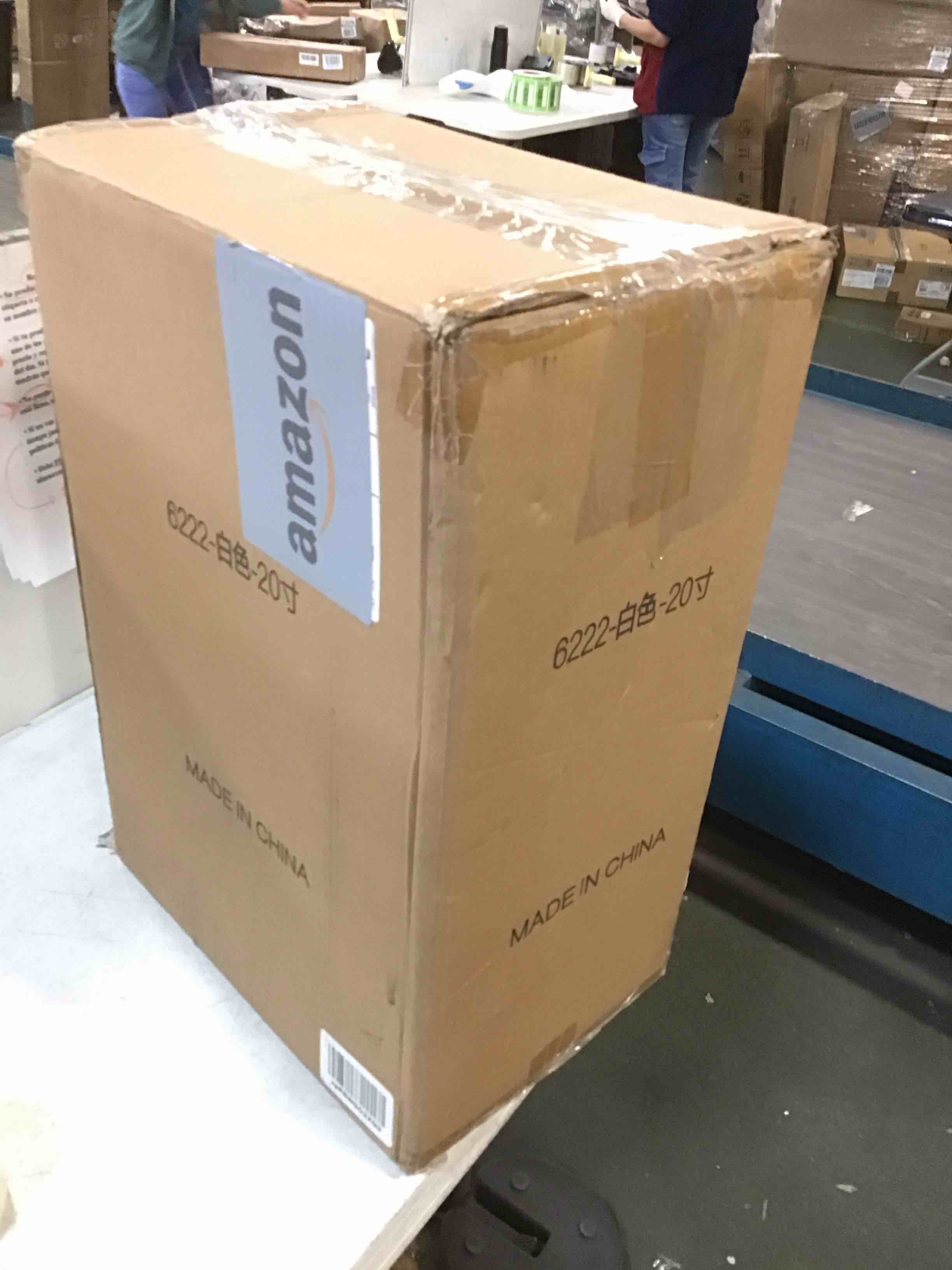 https://s3.amazonaws.com/lotting-images-prod/bidfta/YEL5910513_1710945087296.jpeg