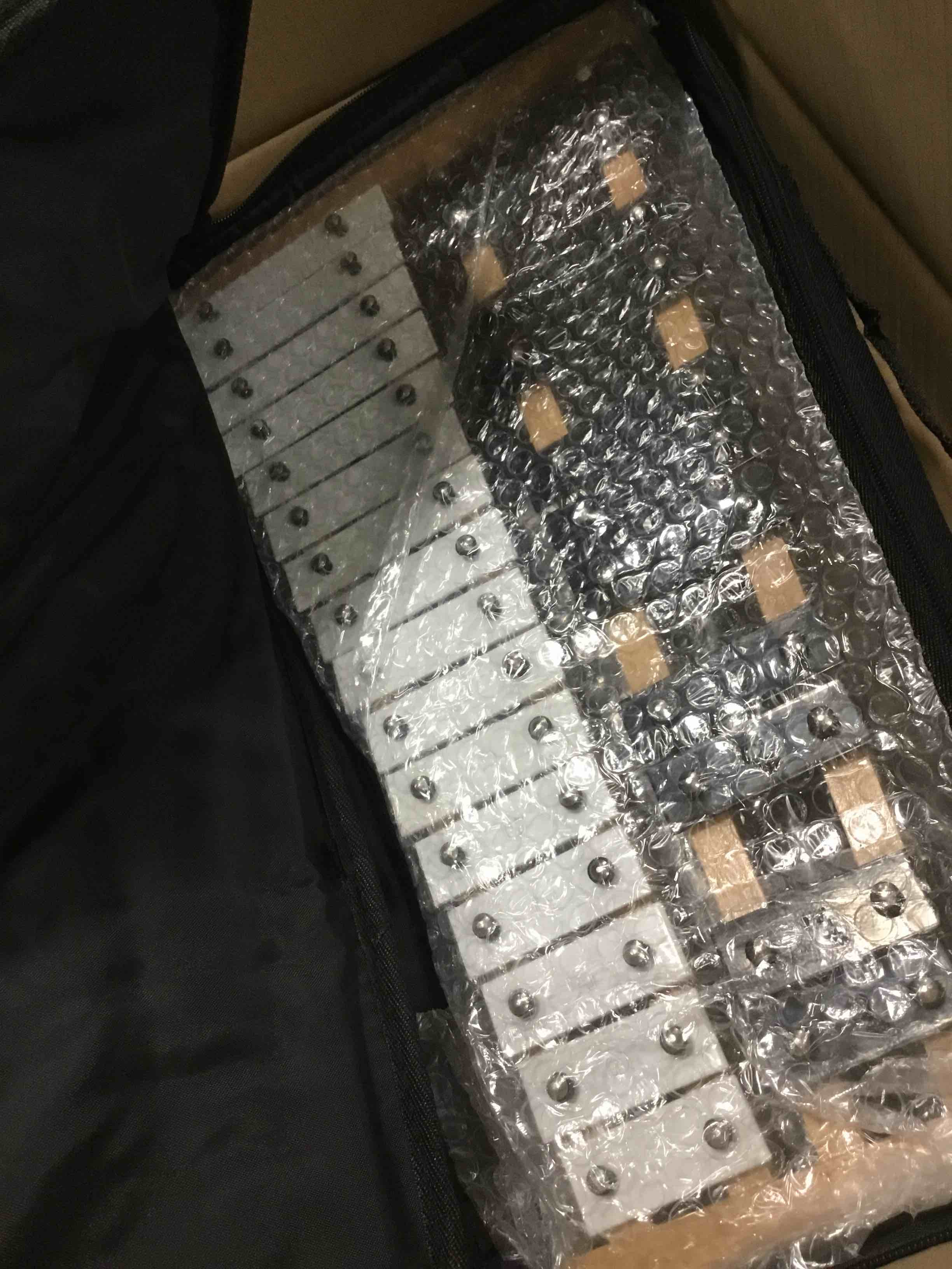 https://s3.amazonaws.com/lotting-images-prod/bidfta/YEL5911381_1711367194336.jpeg