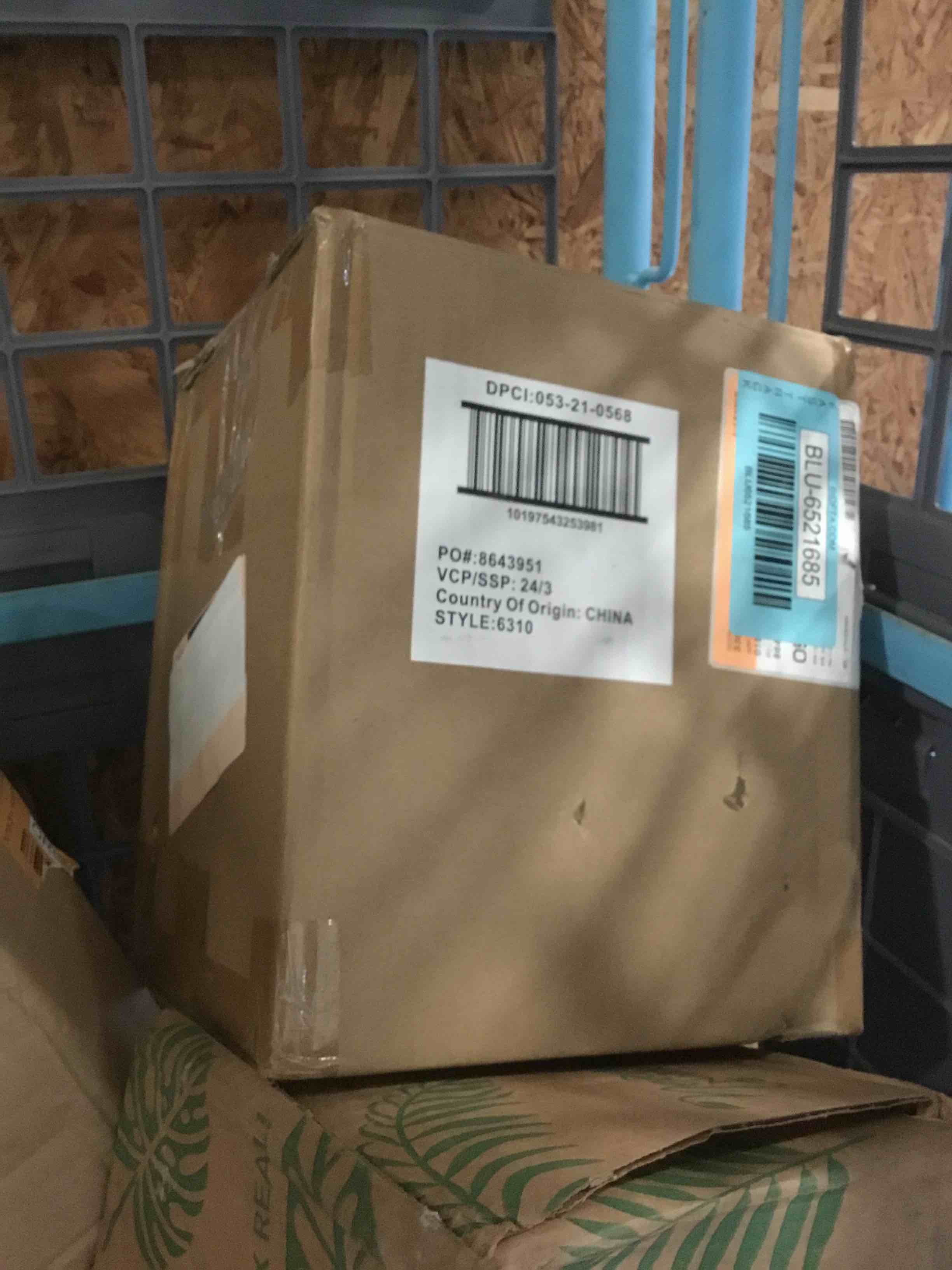 https://s3.amazonaws.com/lotting-images-prod/bidfta/YEL5926461_1722633730890.jpeg