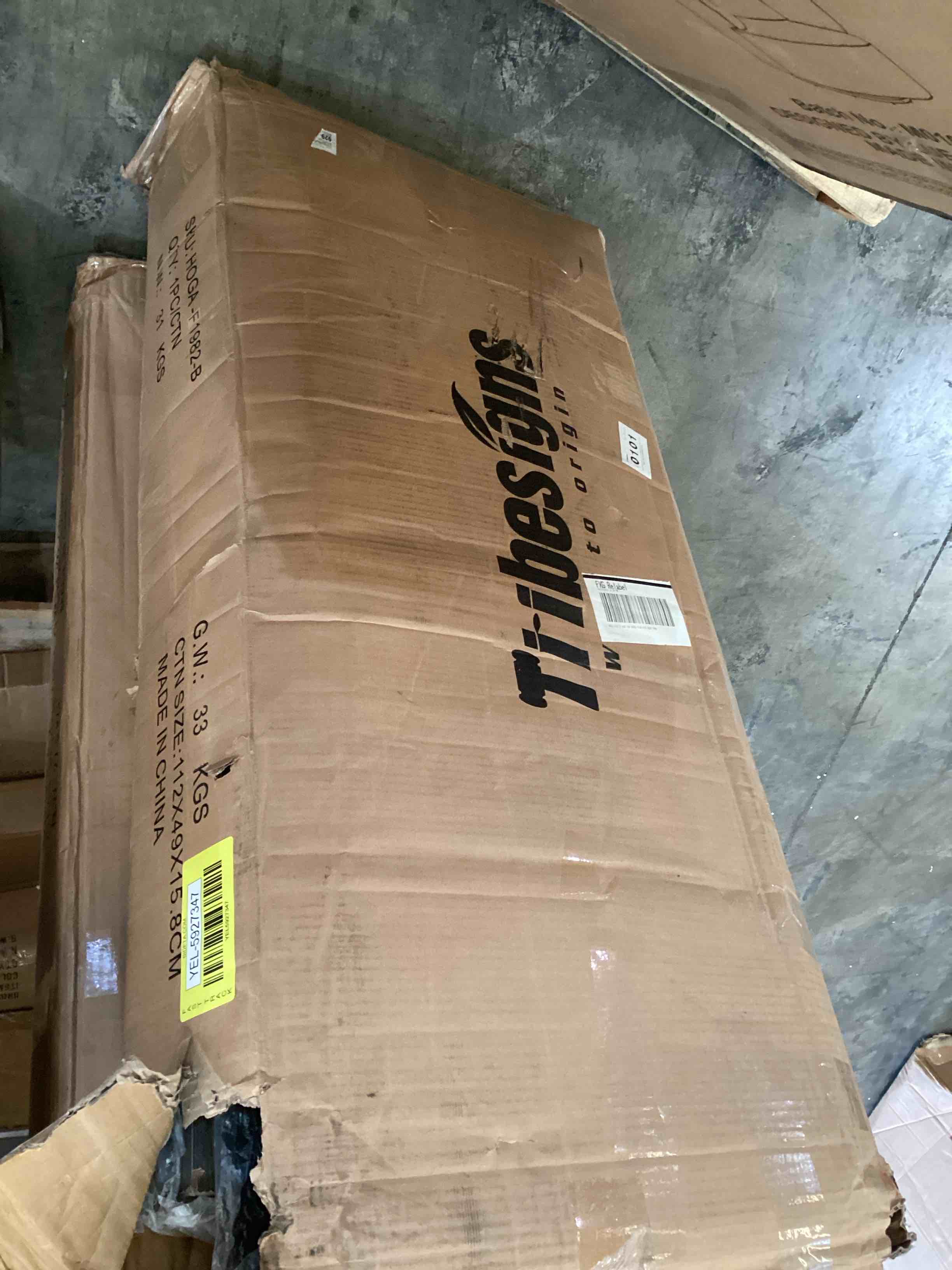 https://s3.amazonaws.com/lotting-images-prod/bidfta/YEL5927347_1724337740306.jpeg