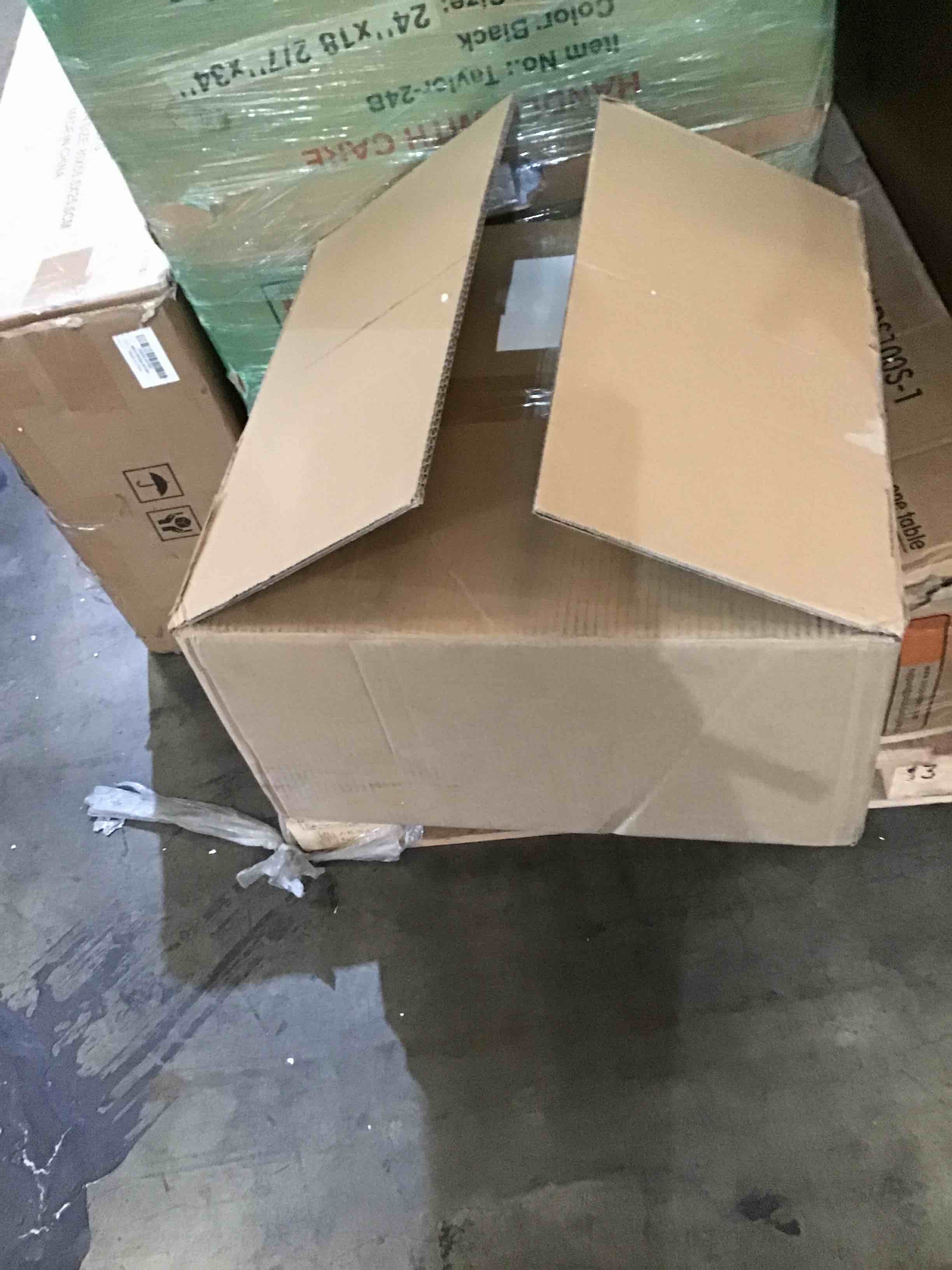 https://s3.amazonaws.com/lotting-images-prod/bidfta/YEL5928983_1721753771872.jpeg