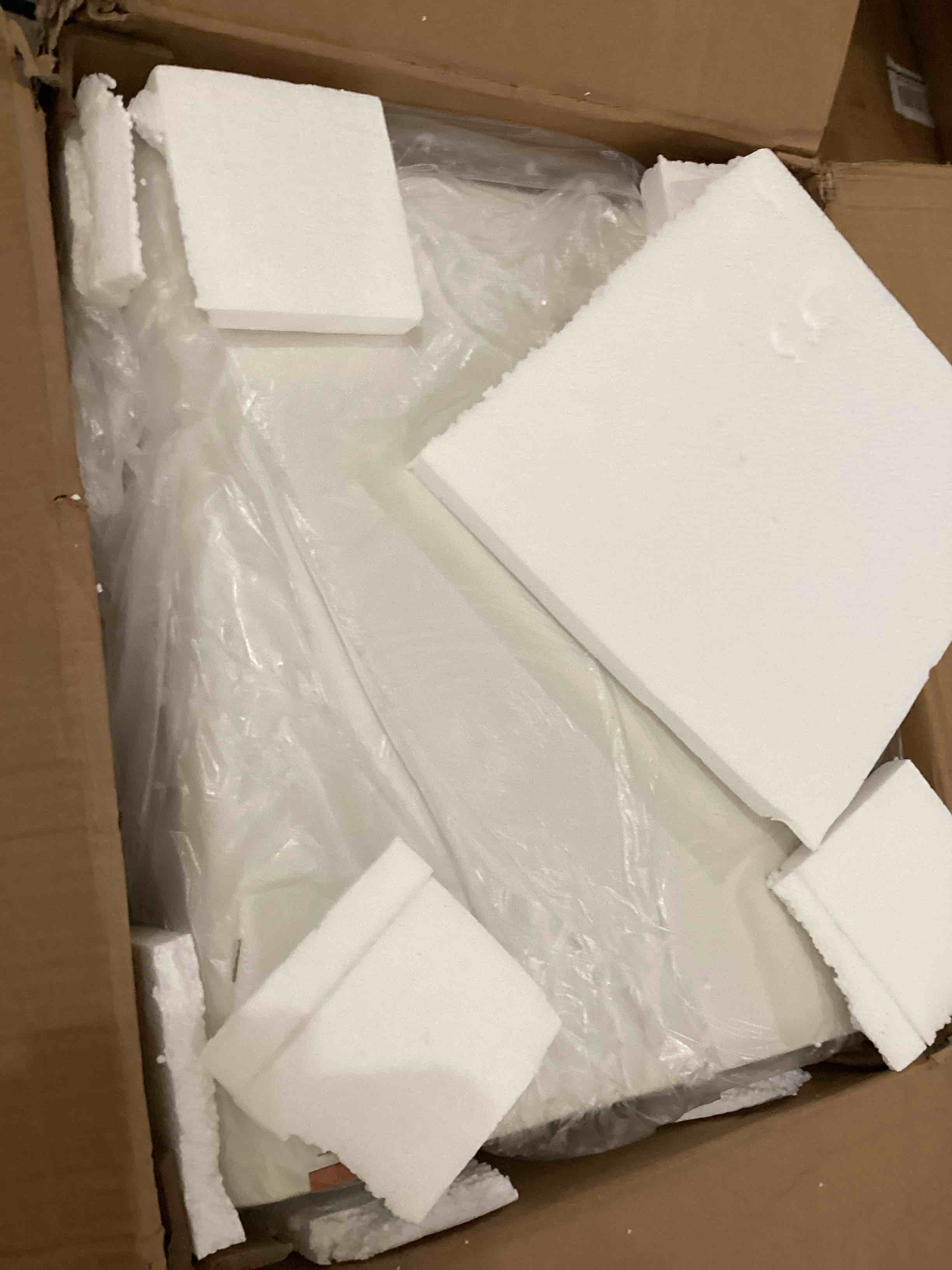 https://s3.amazonaws.com/lotting-images-prod/bidfta/YEL5929090_1721997571465.jpeg
