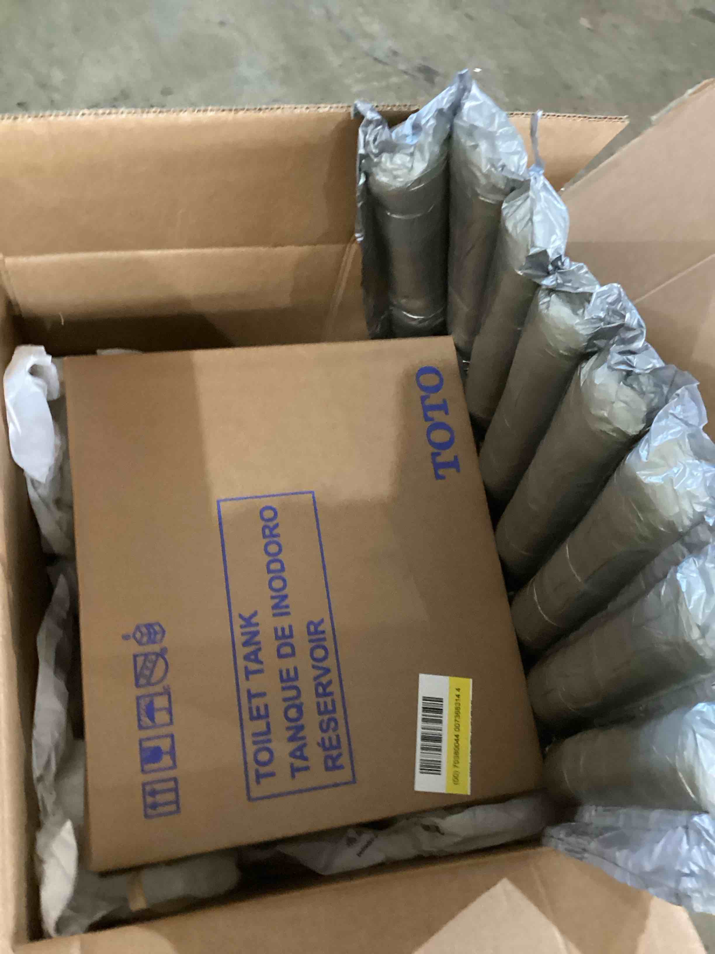 https://s3.amazonaws.com/lotting-images-prod/bidfta/YEL5931099_1712069053233.jpeg